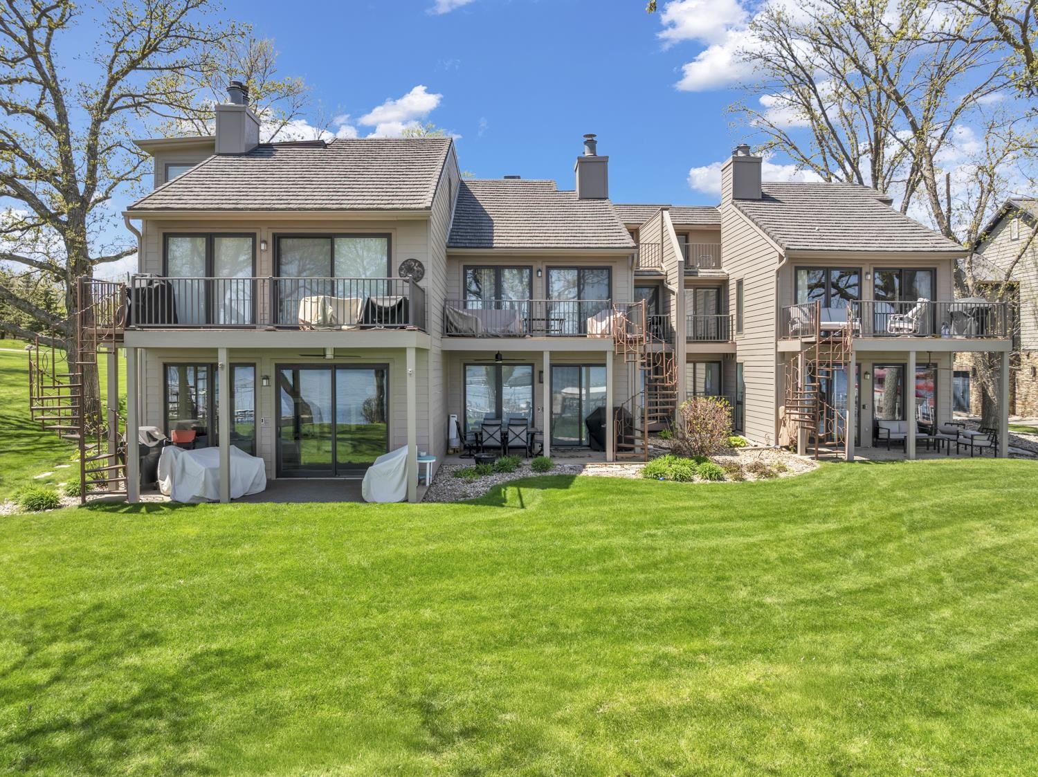 16914 Inner Lane #A2, Spirit Lake, IA 51360 