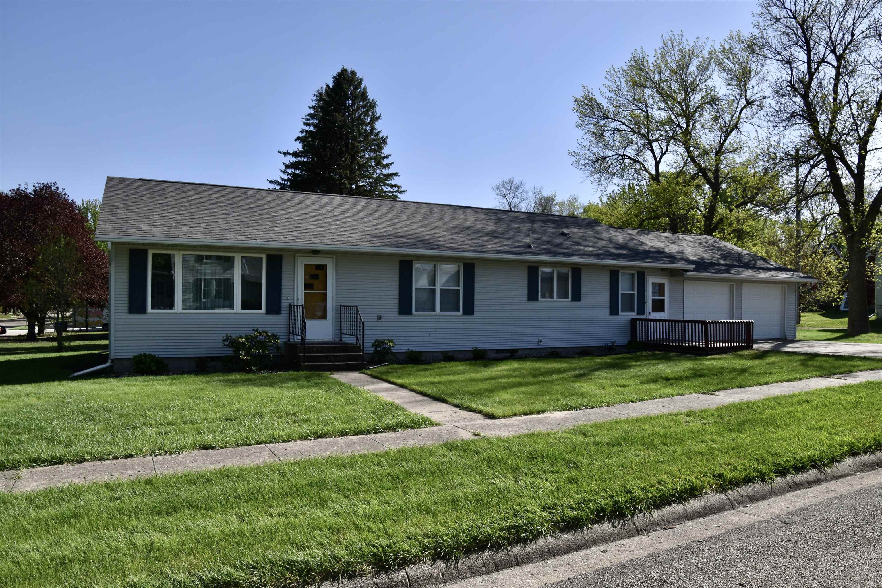 666 3rd St, Ocheyedan, IA 51354 