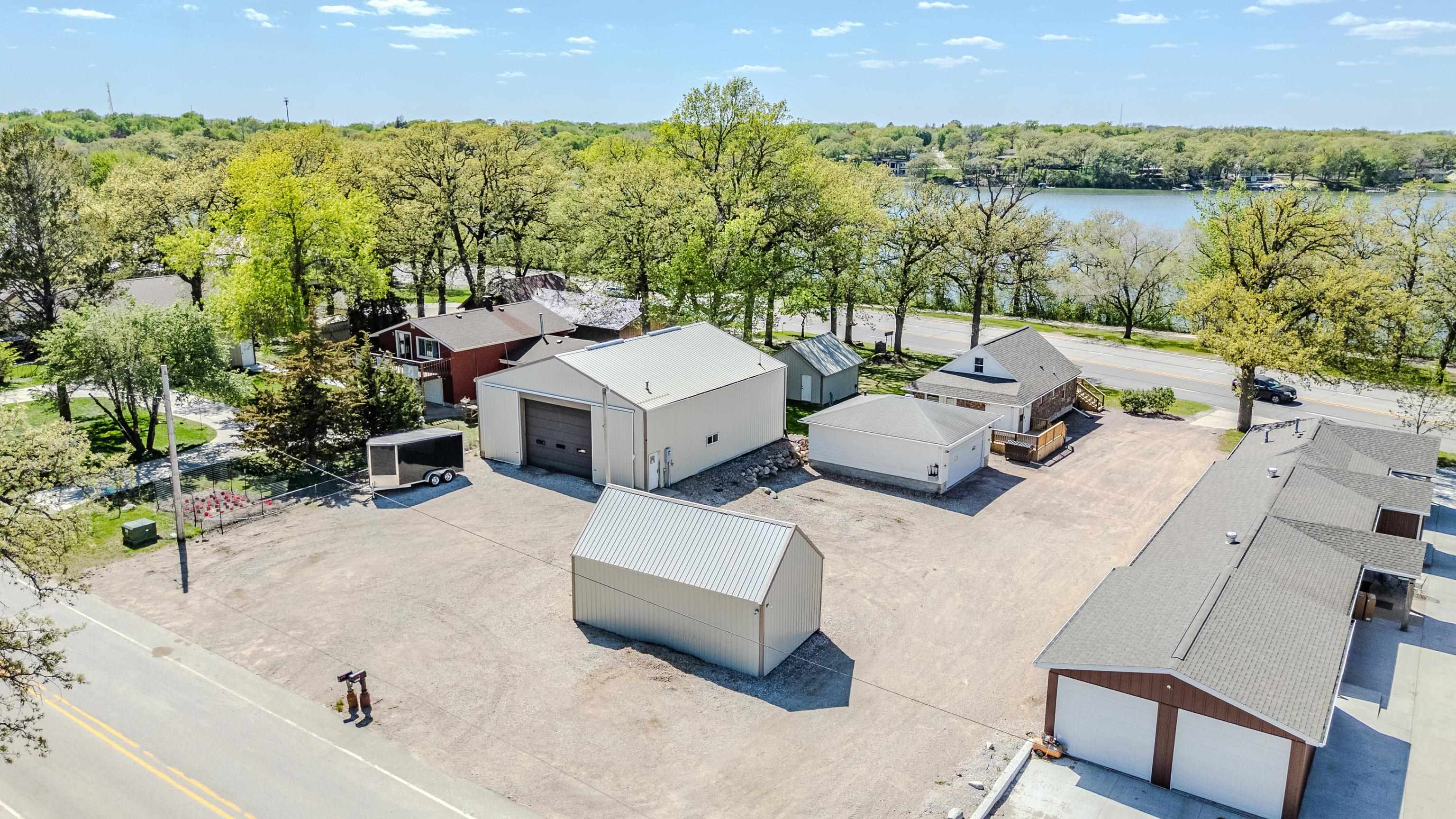 25187 Hwy 9 & 71, Spirit Lake, IA 51360 