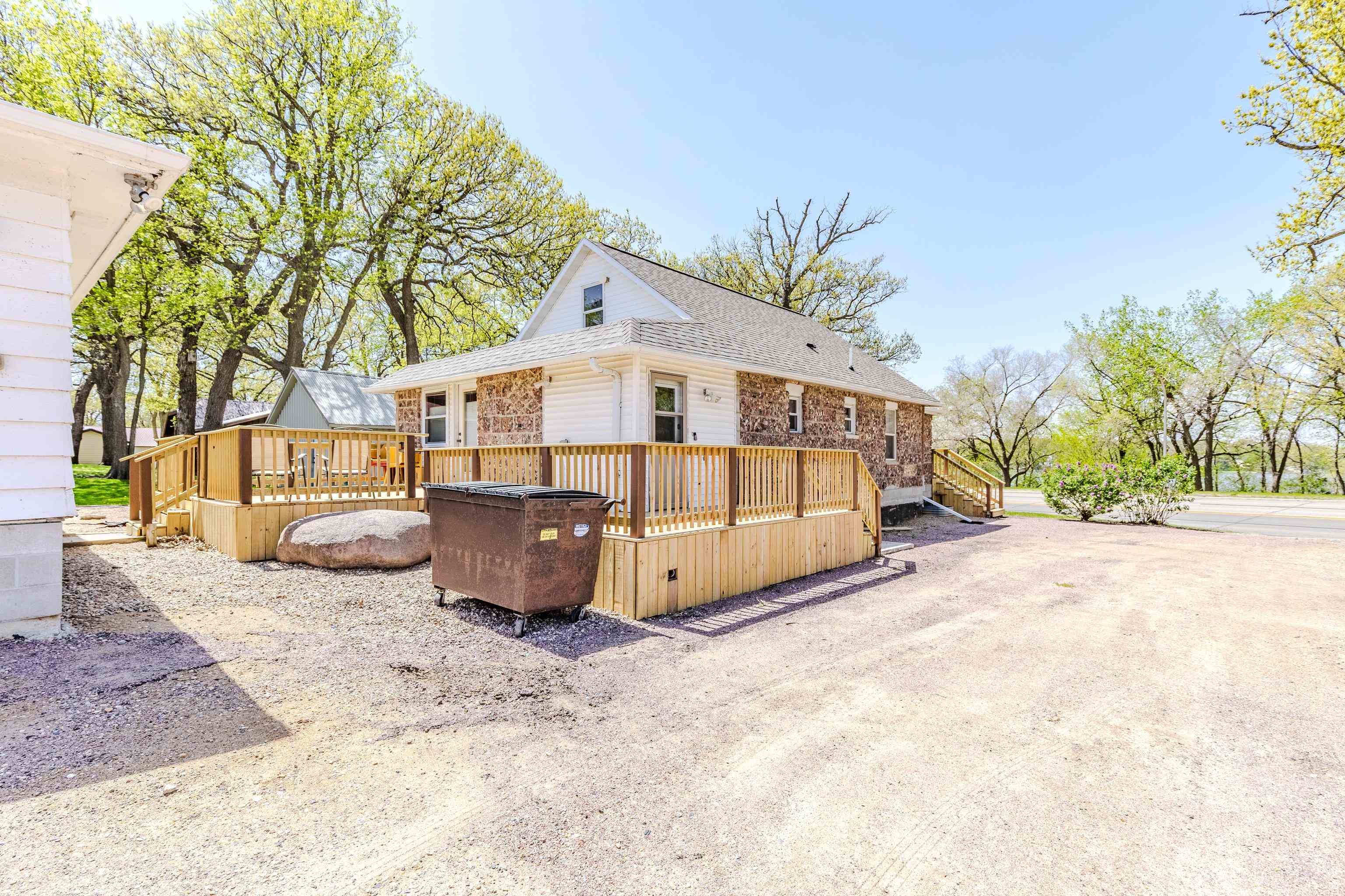 MLS #260472