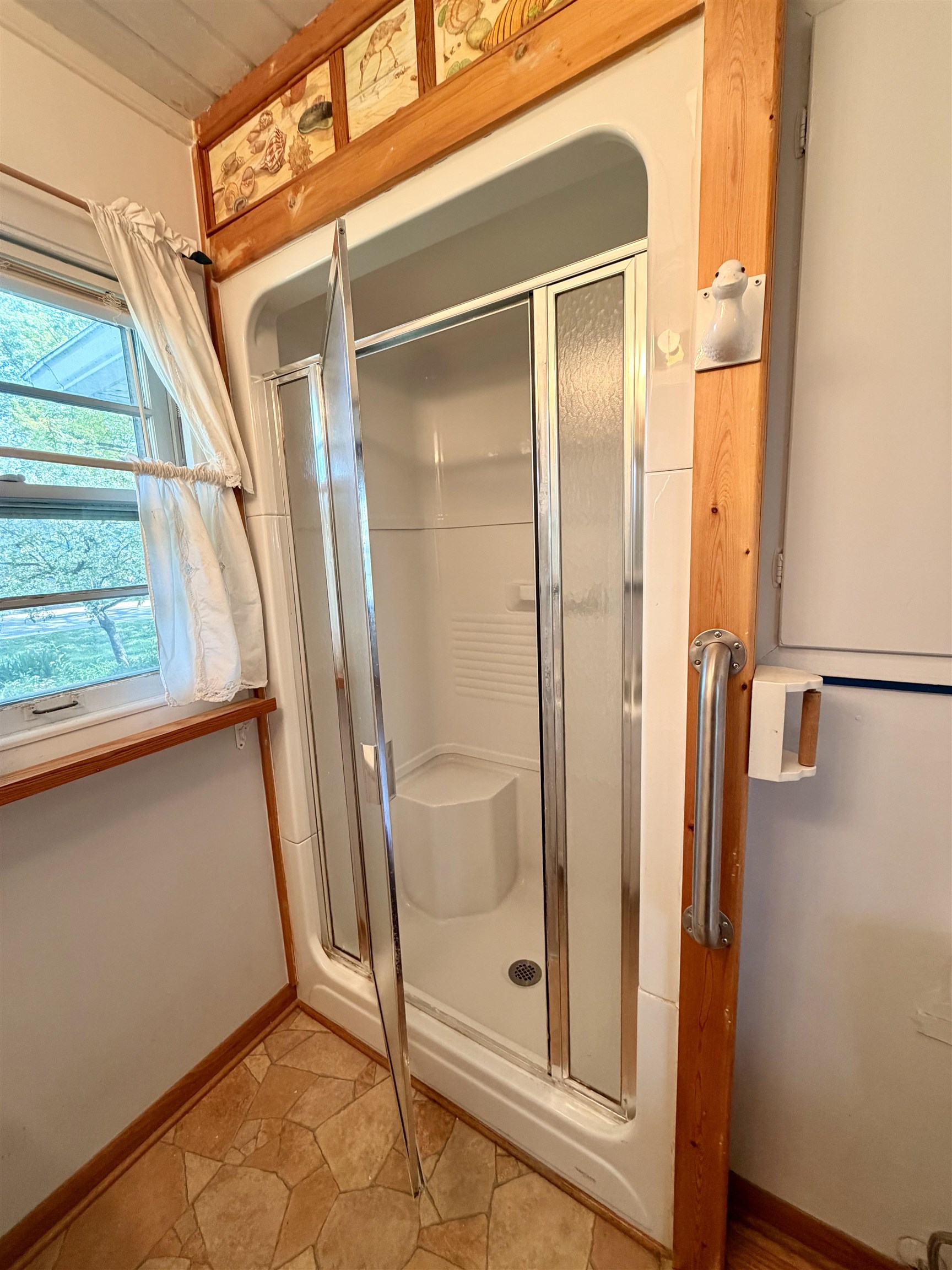 MLS #260476