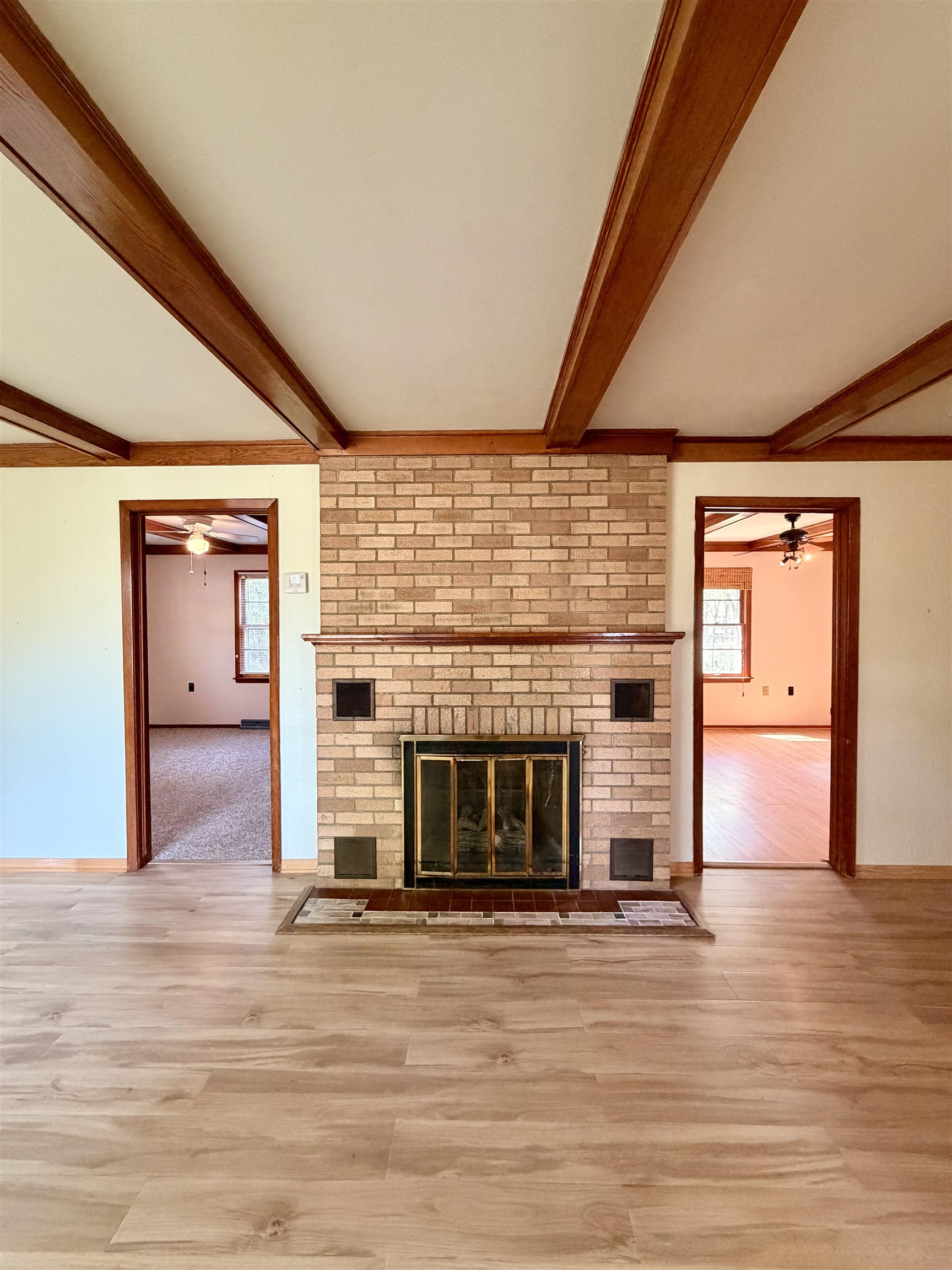 MLS #260476