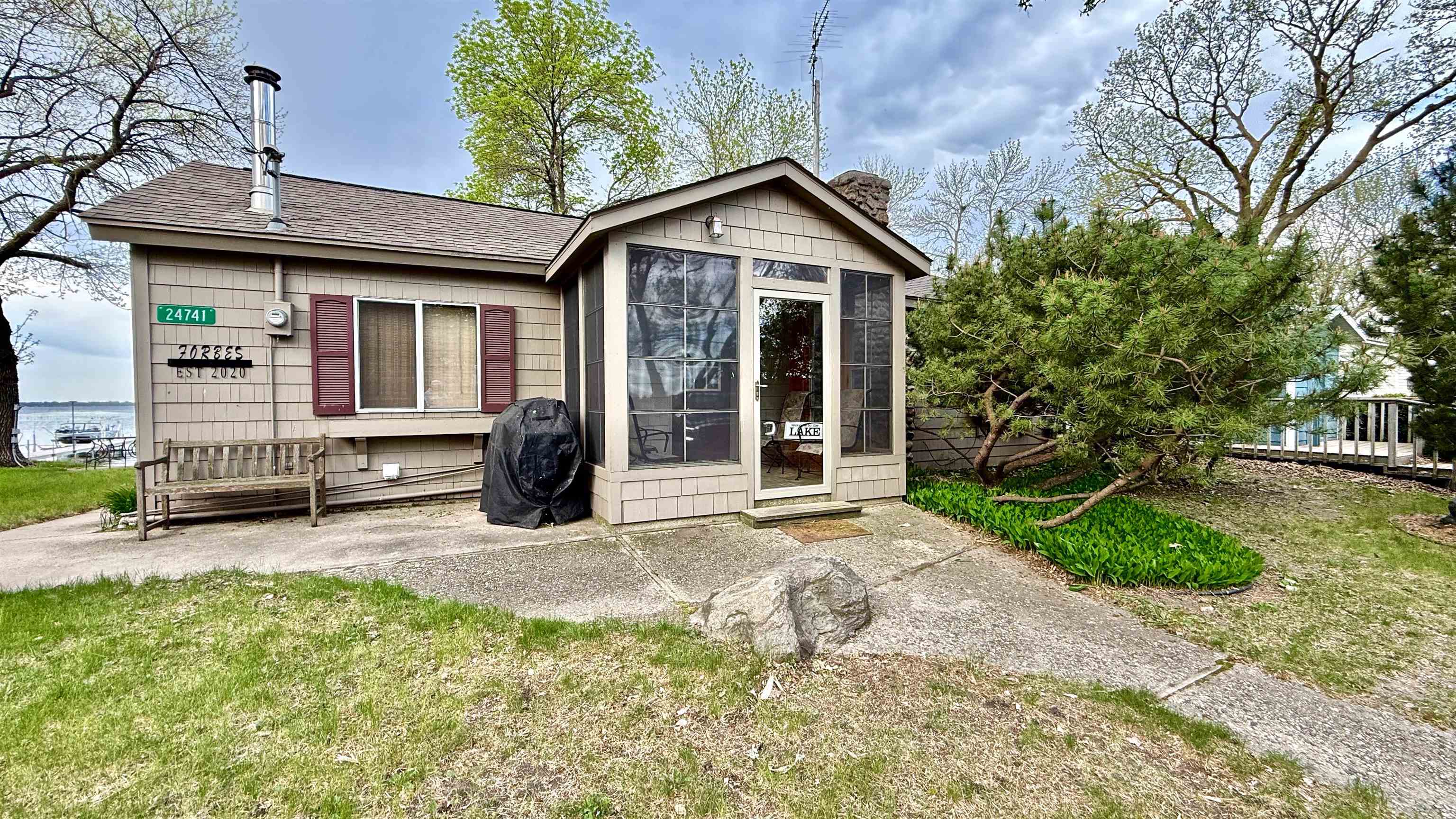 24741 McClelland Drive, Spirit Lake, IA 51360 