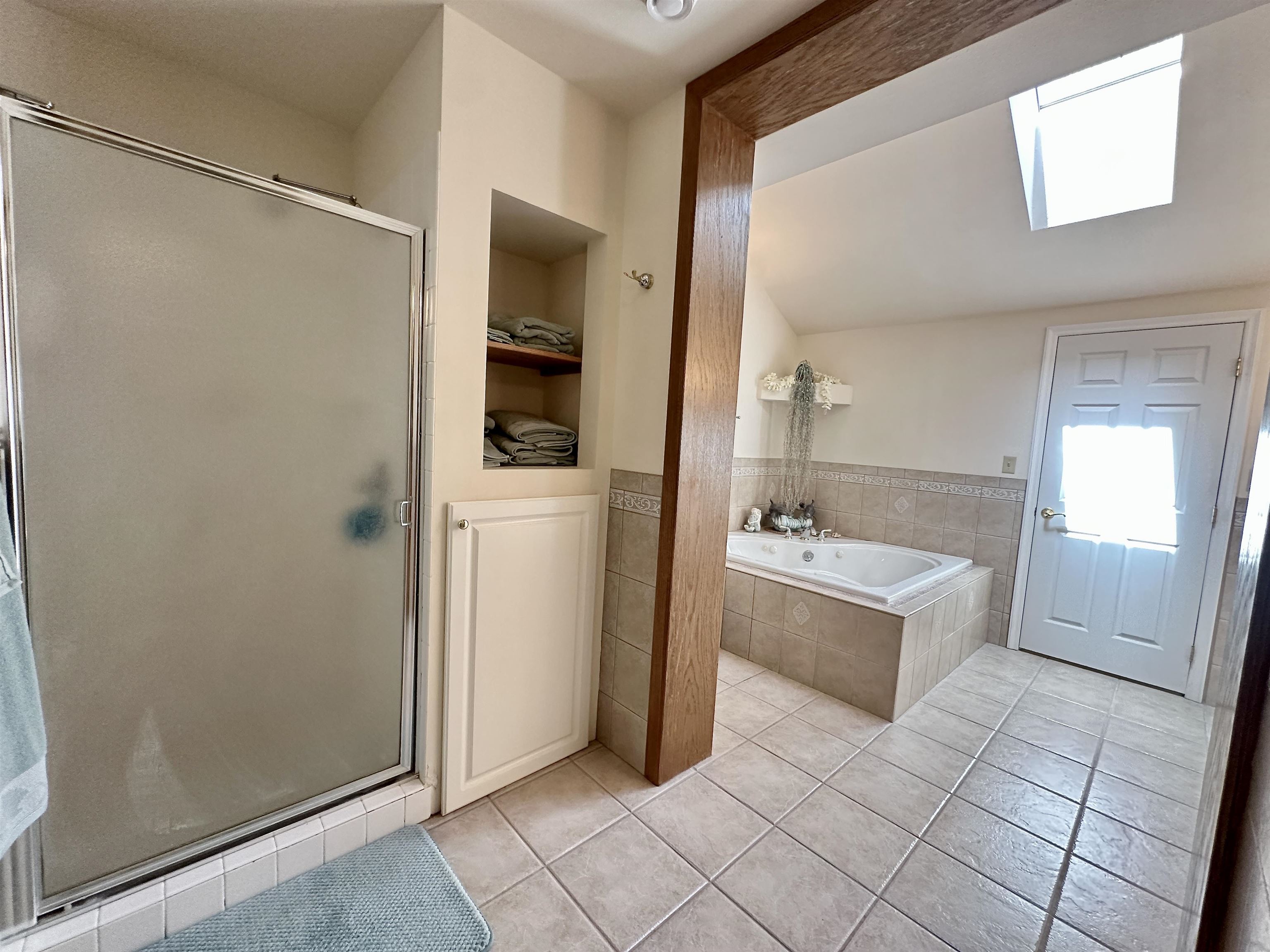 MLS #260492
