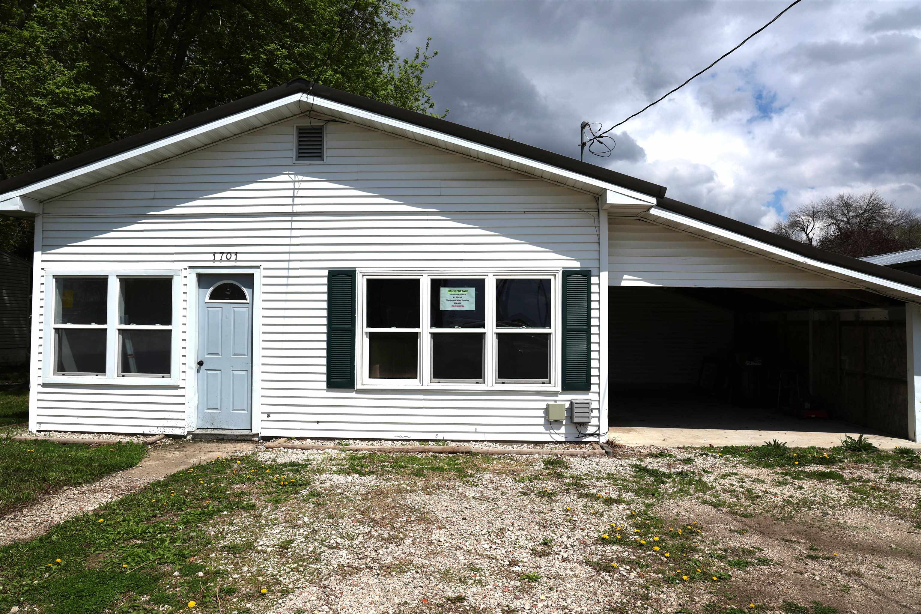 1701 18th Street, Emmetsburg, IA 50536 
