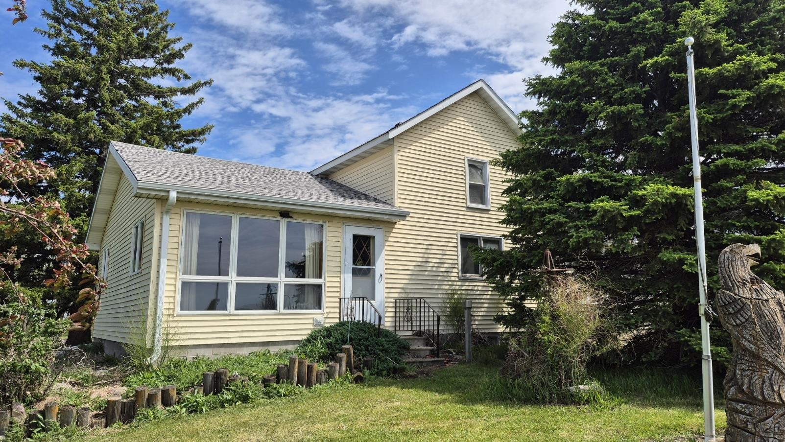 4206 9 Highway, Estherville, IA 51334 