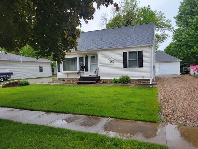 1205 L Avenue, Milford, IA 51351 