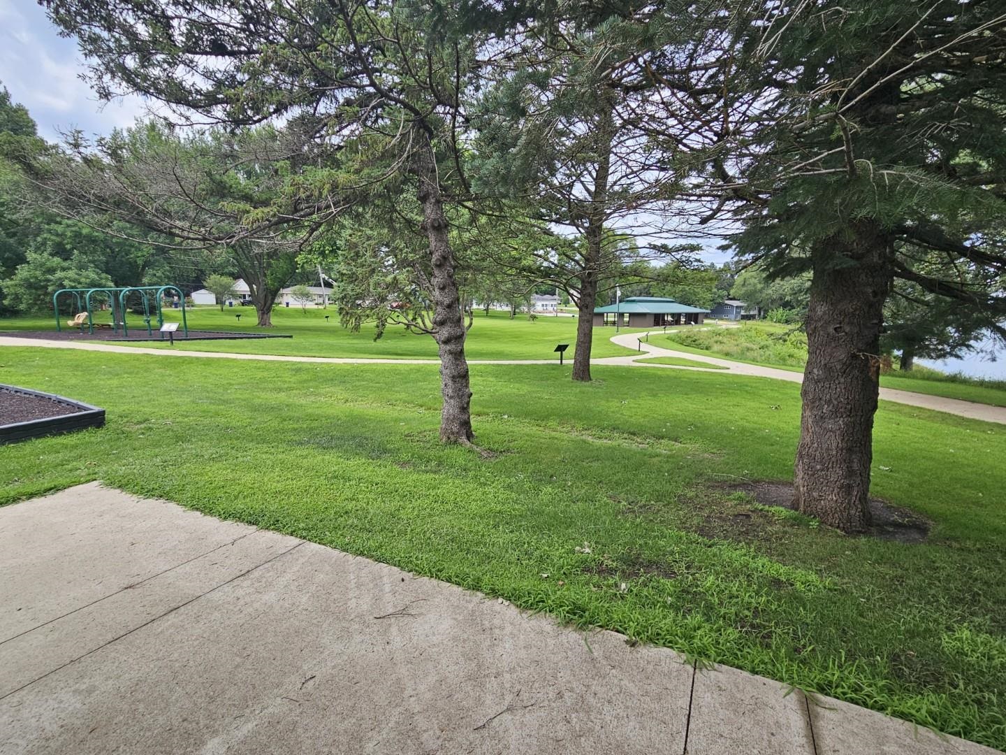 MLS #260515