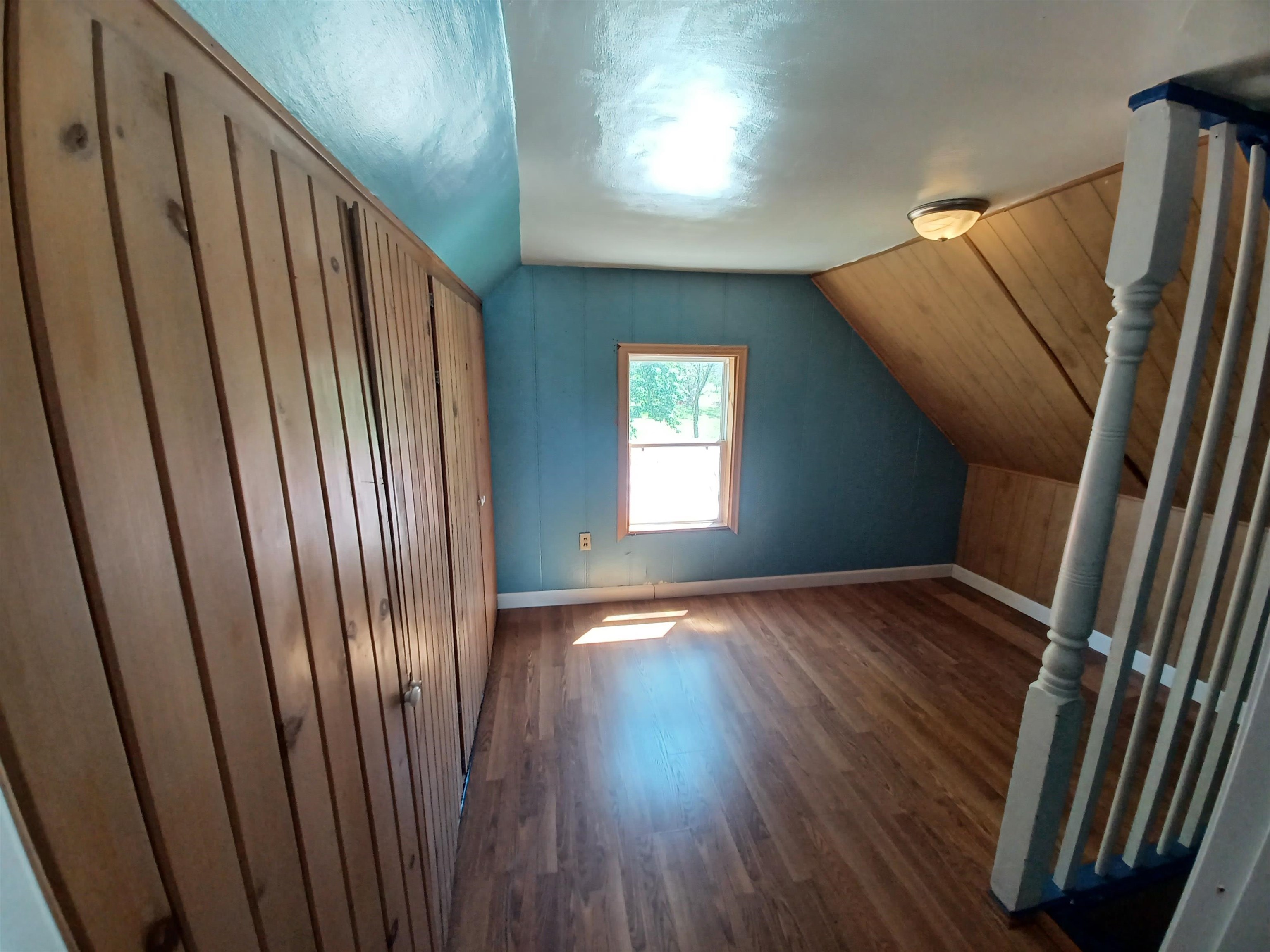 MLS #260518