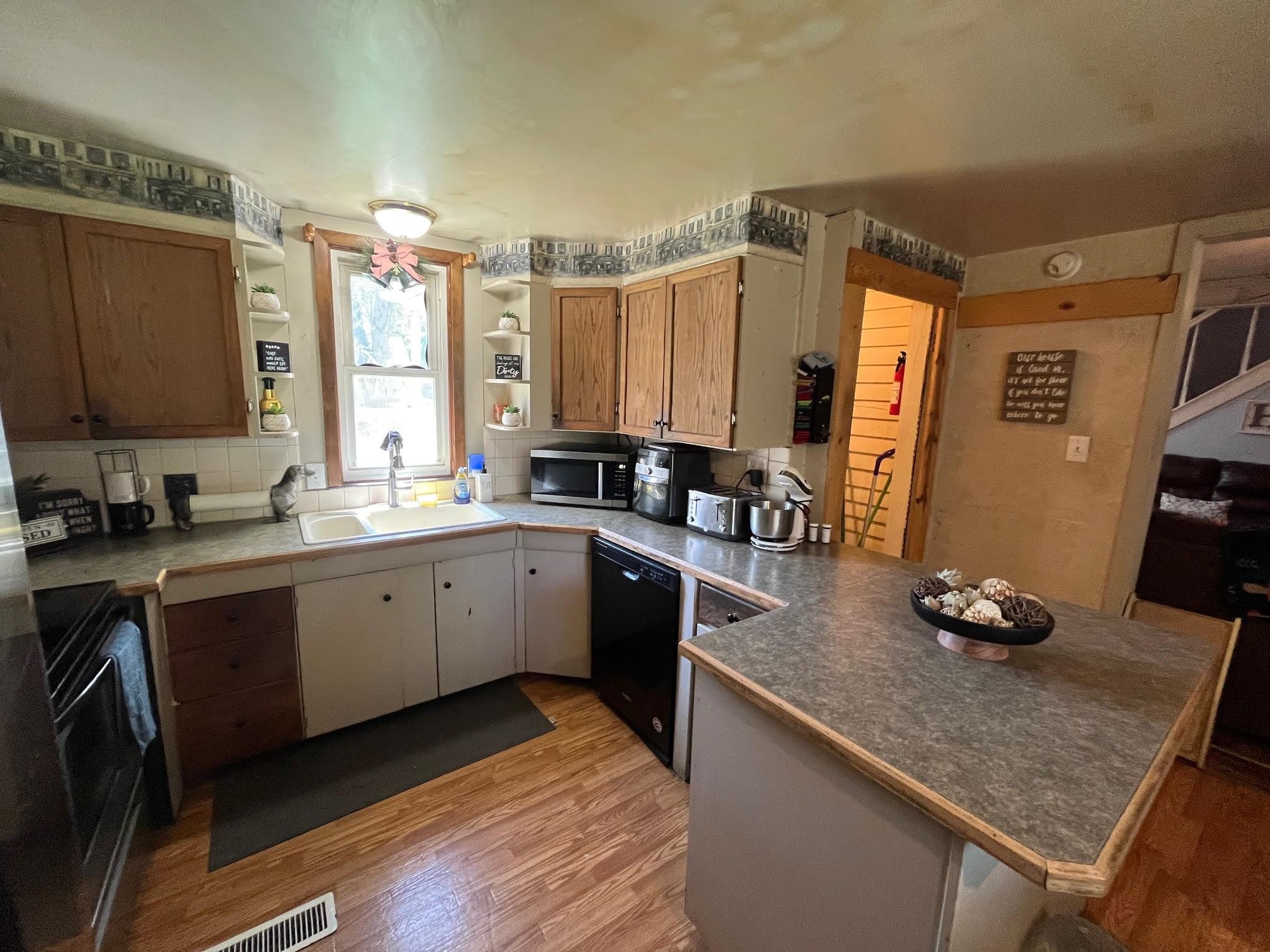 MLS #260520