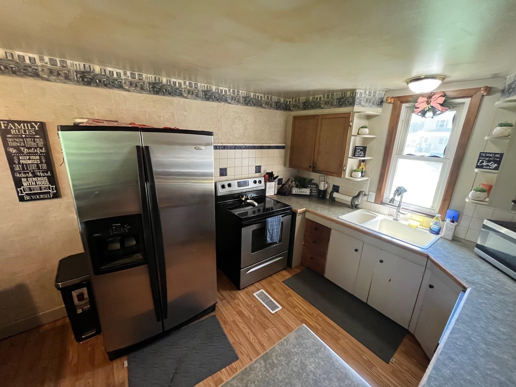 MLS #260520