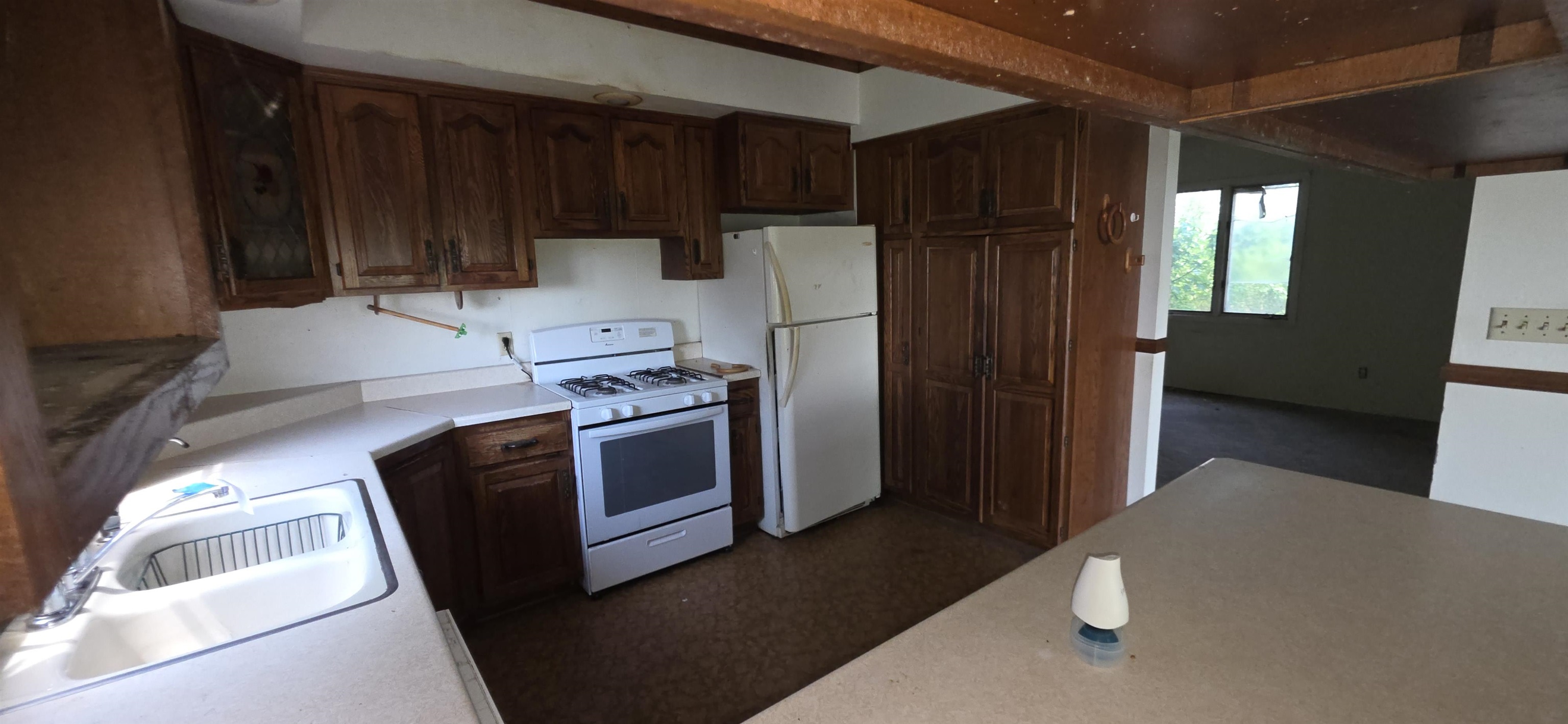 MLS #260524