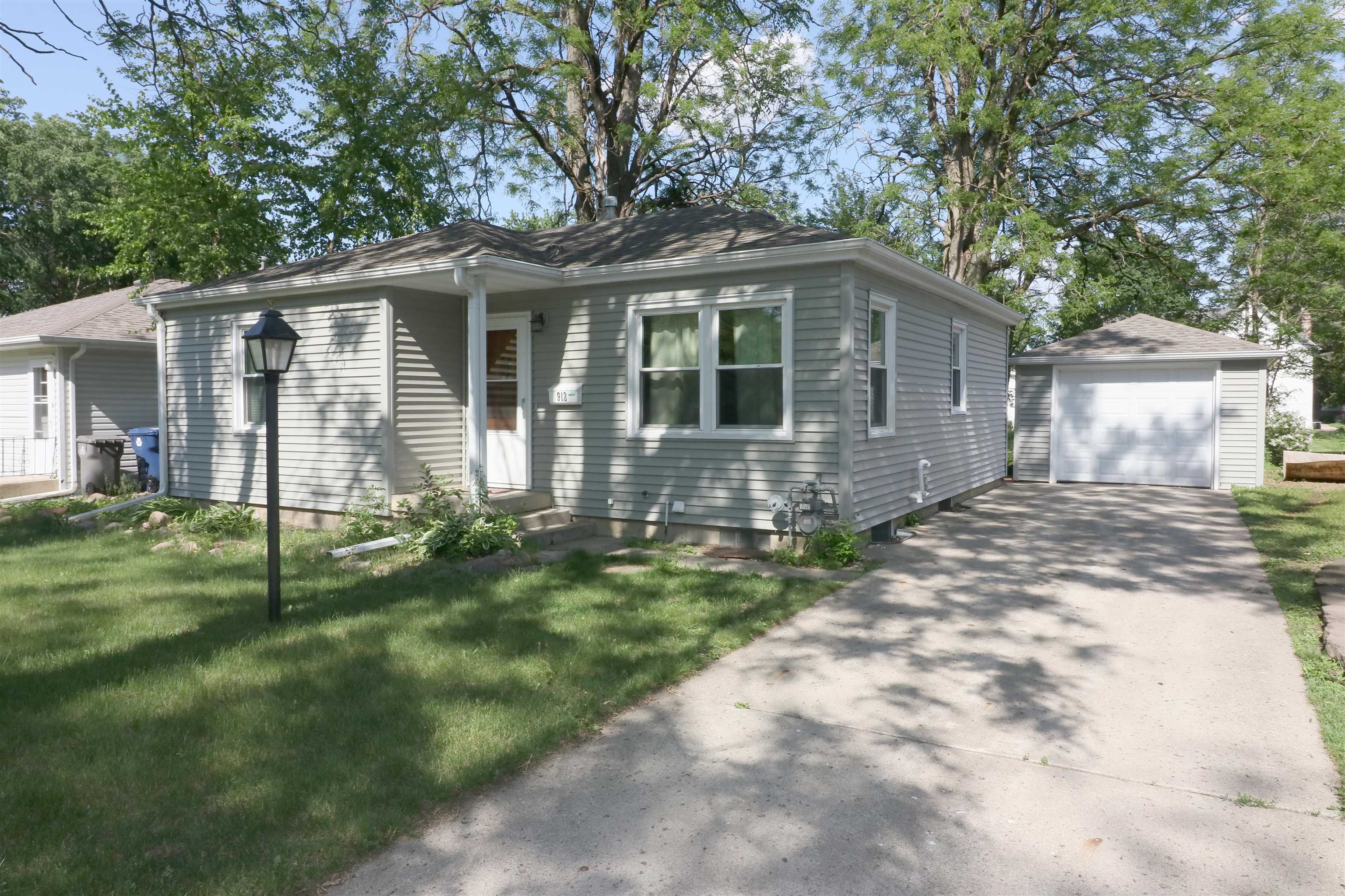 912 5th Avenue, Spencer, IA 51301 