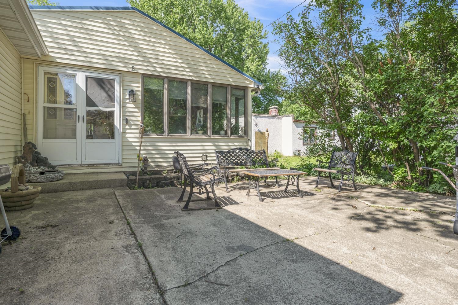 MLS #260526