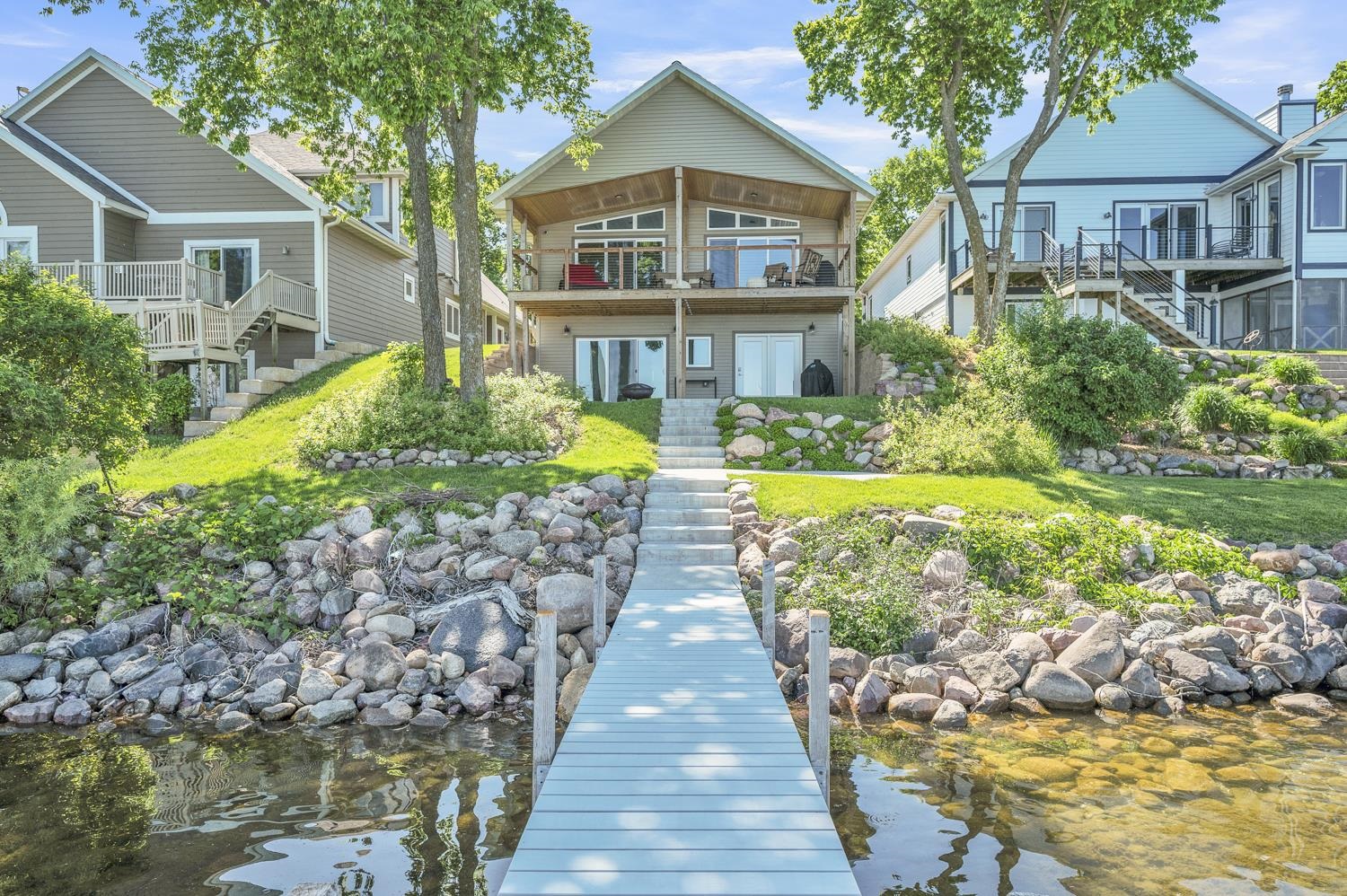 11690 240th Avenue, Spirit Lake, IA 51360 
