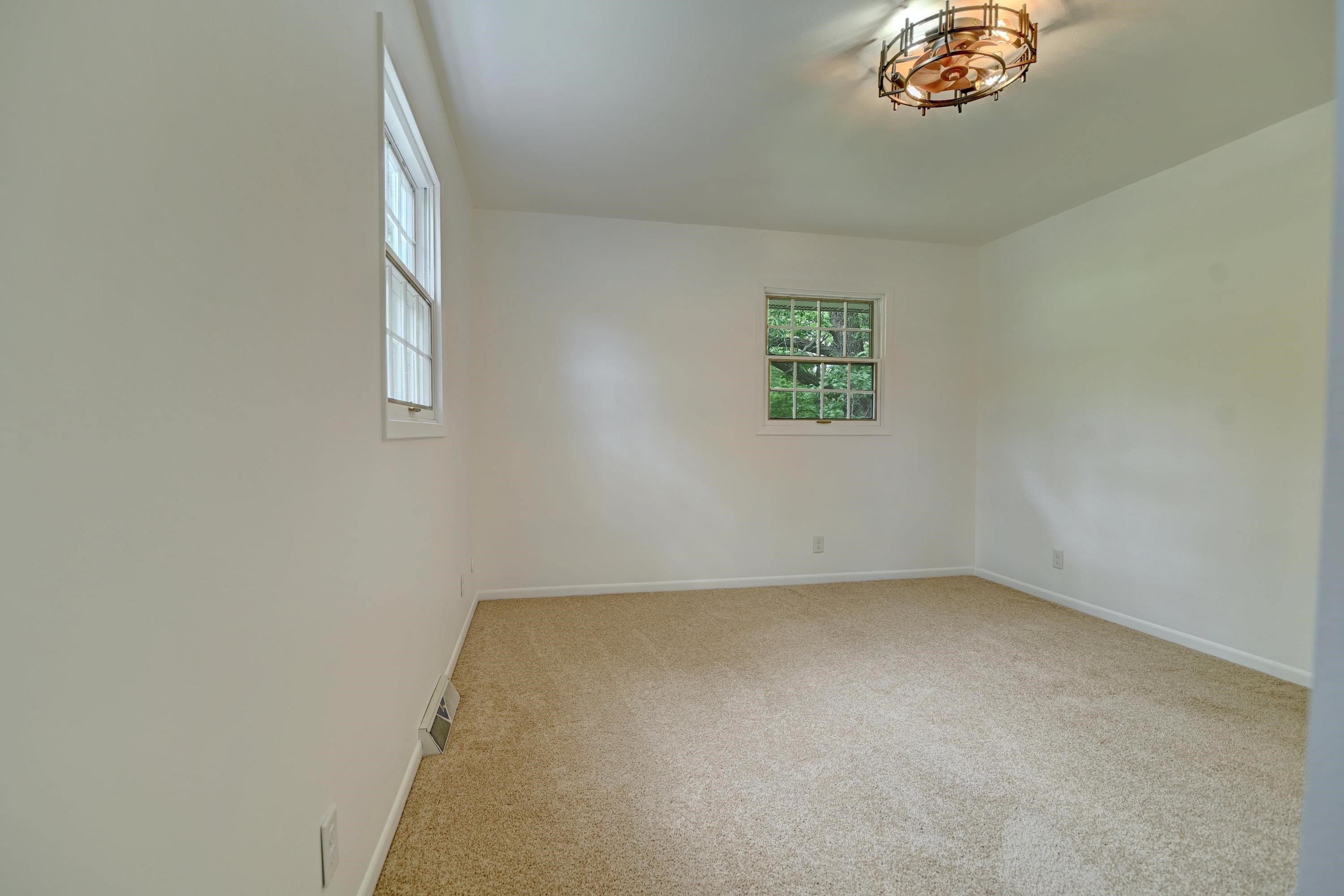 MLS #260541