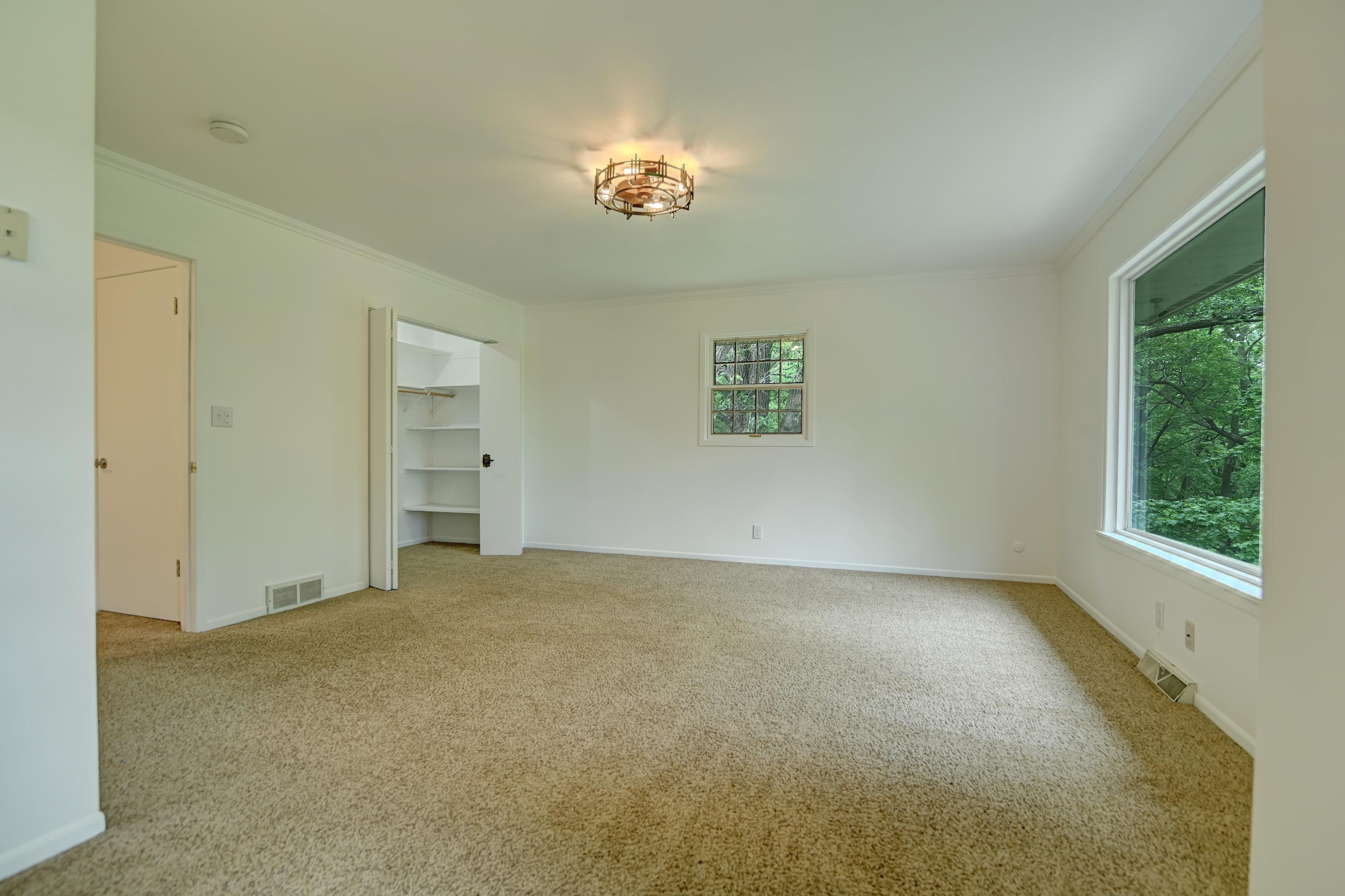 MLS #260541