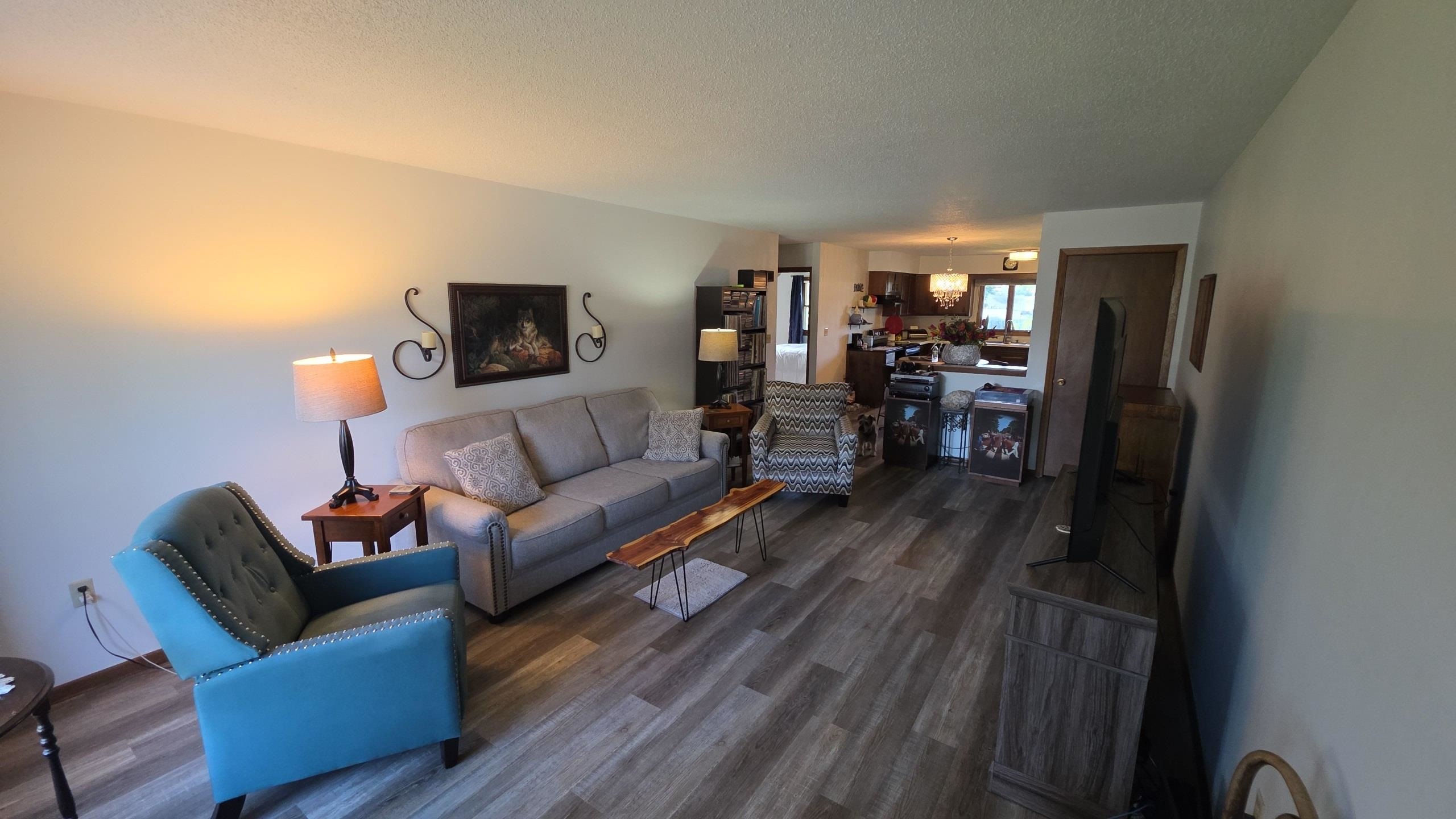 MLS #260544