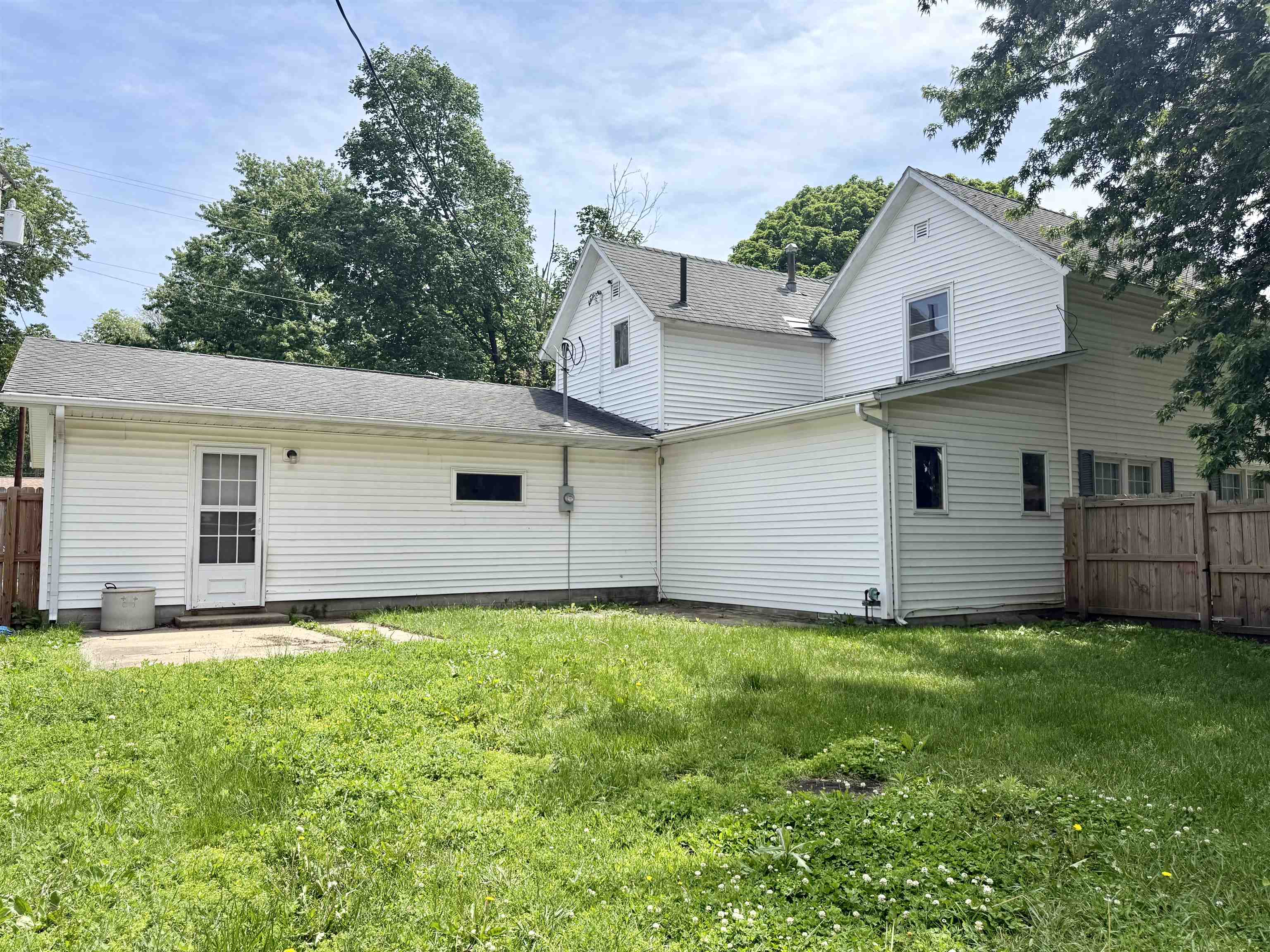 MLS #260548