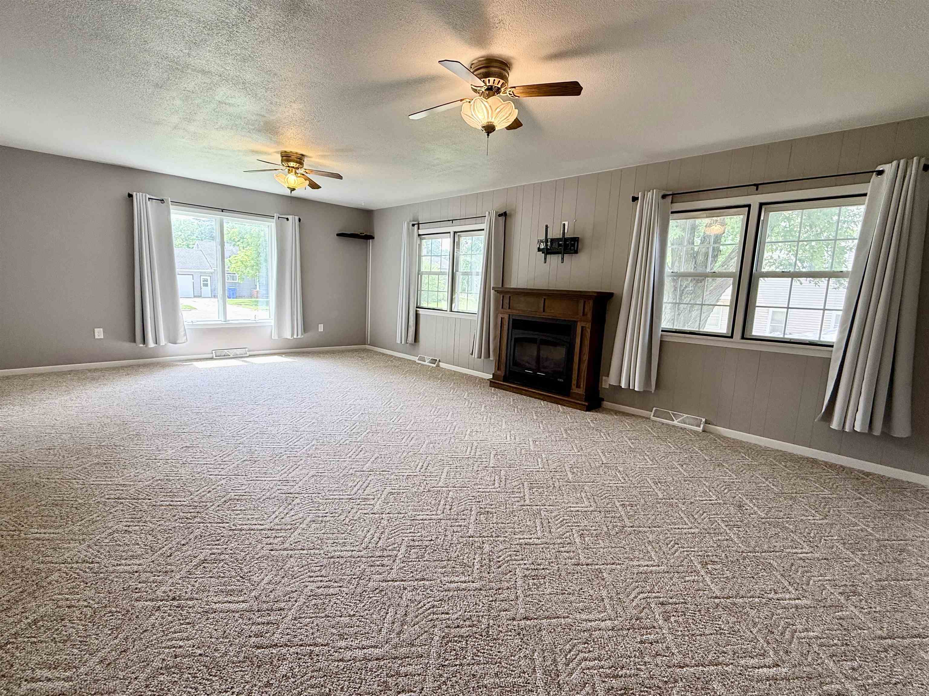 MLS #260548