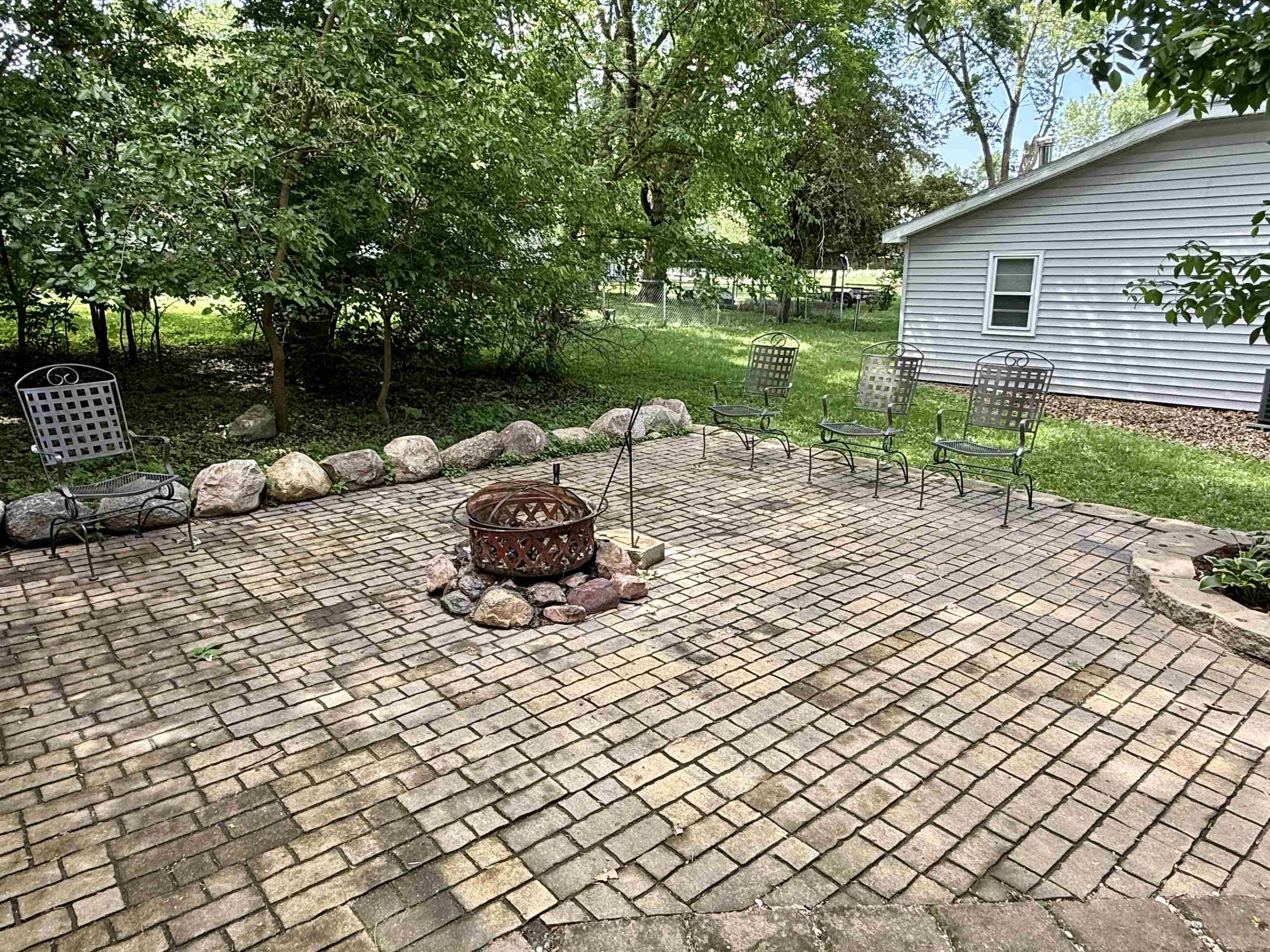 MLS #260552