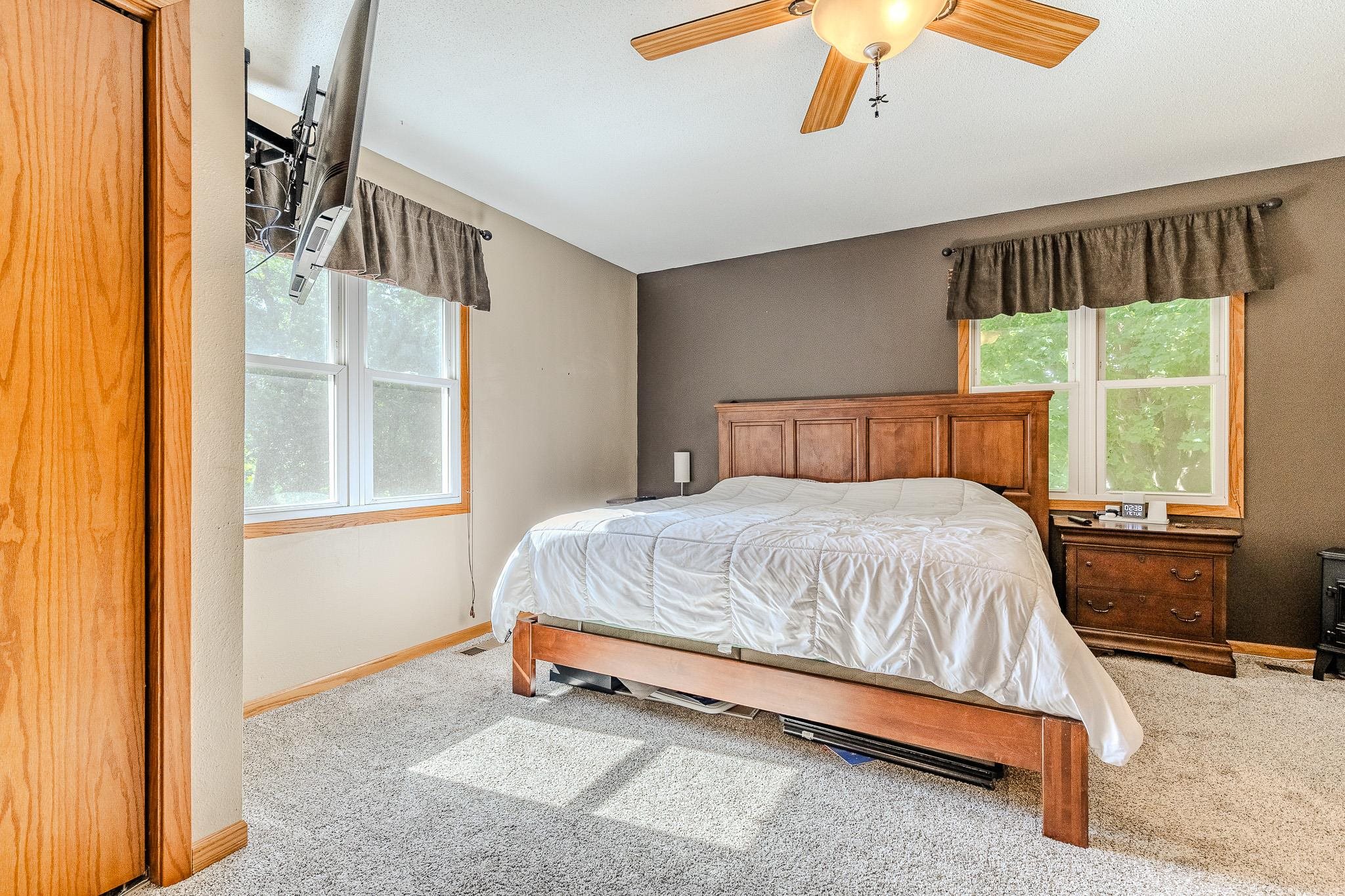 MLS #260557