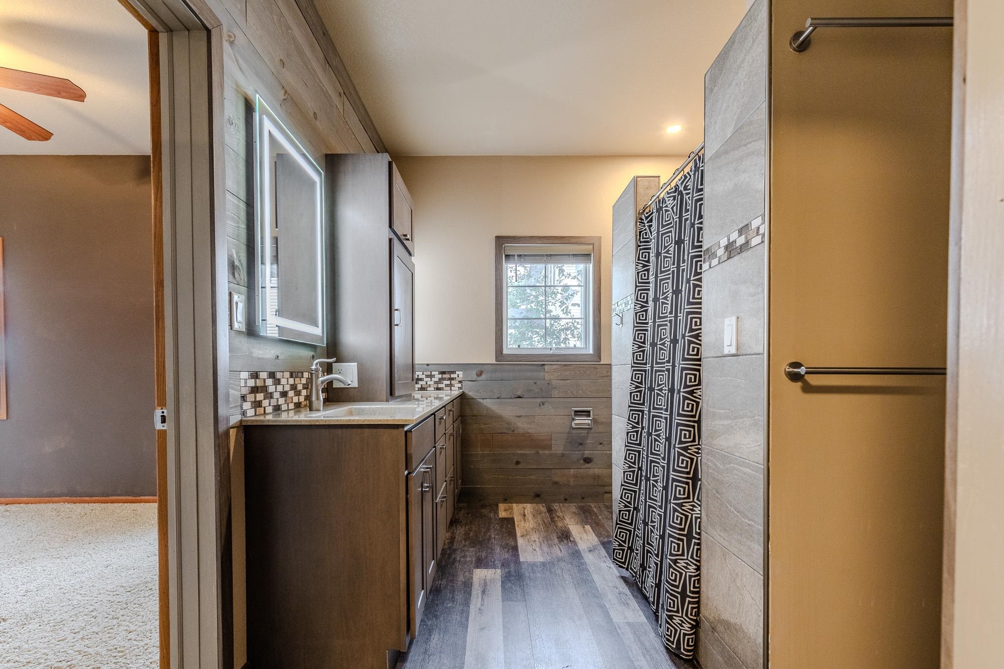 MLS #260558
