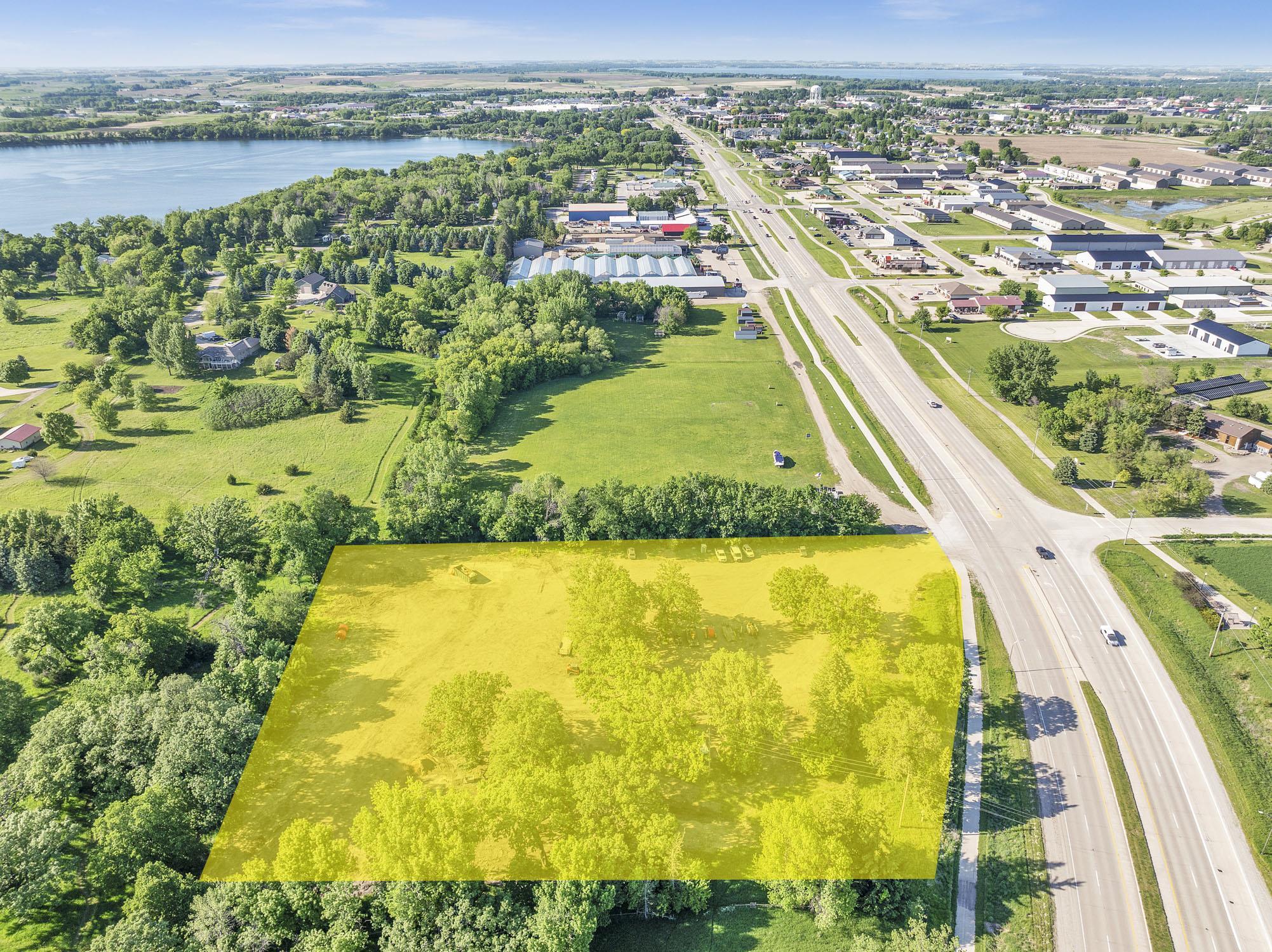 3840 Highway 71, Spirit Lake, IA 51360 
