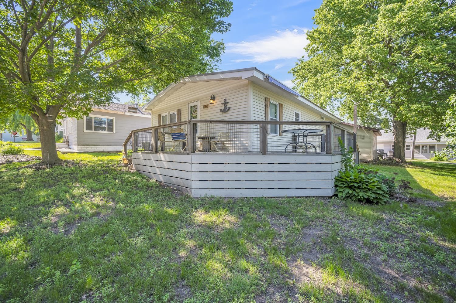 156 Linden Drive, Arnolds Park, IA 51360 