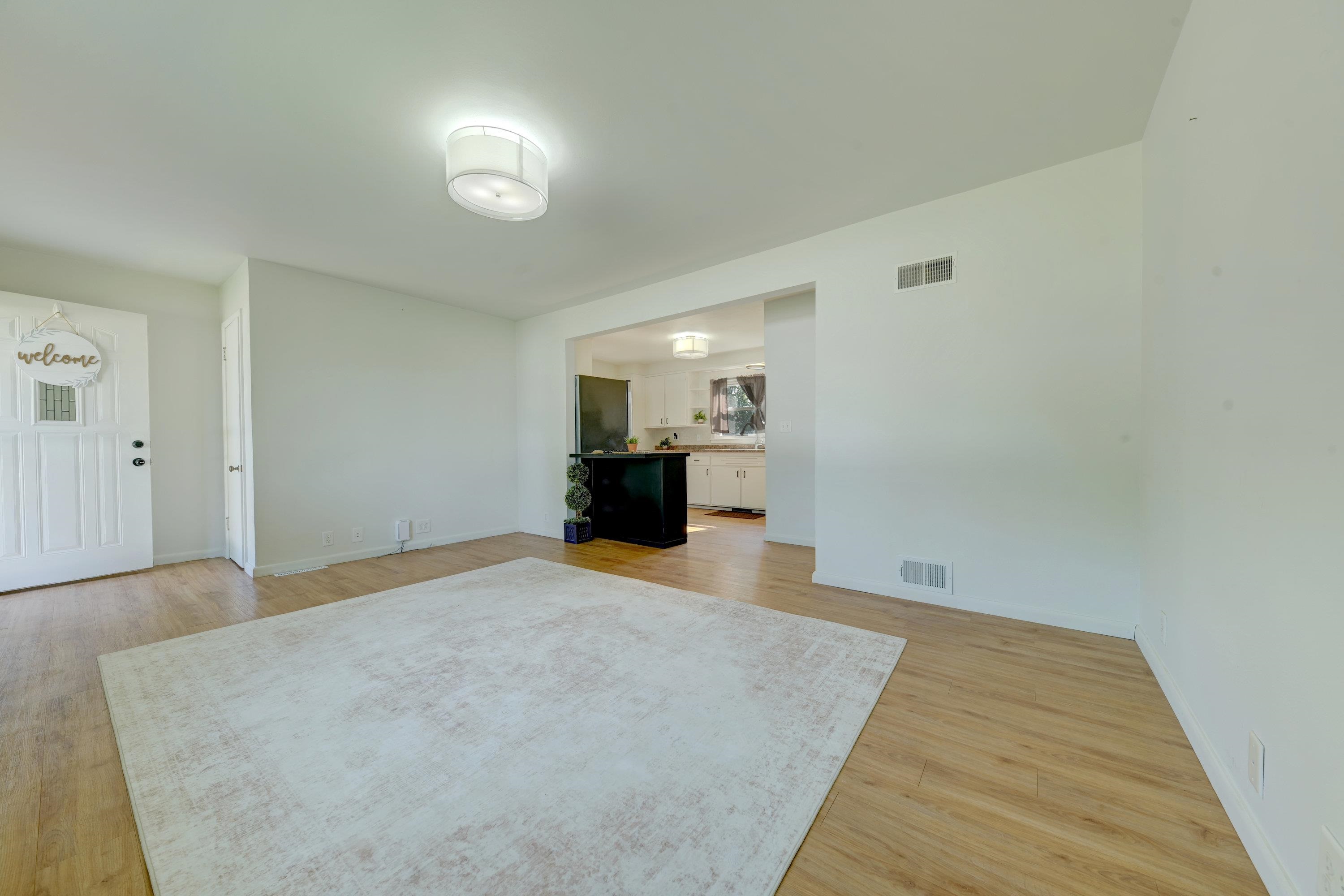 MLS #260572