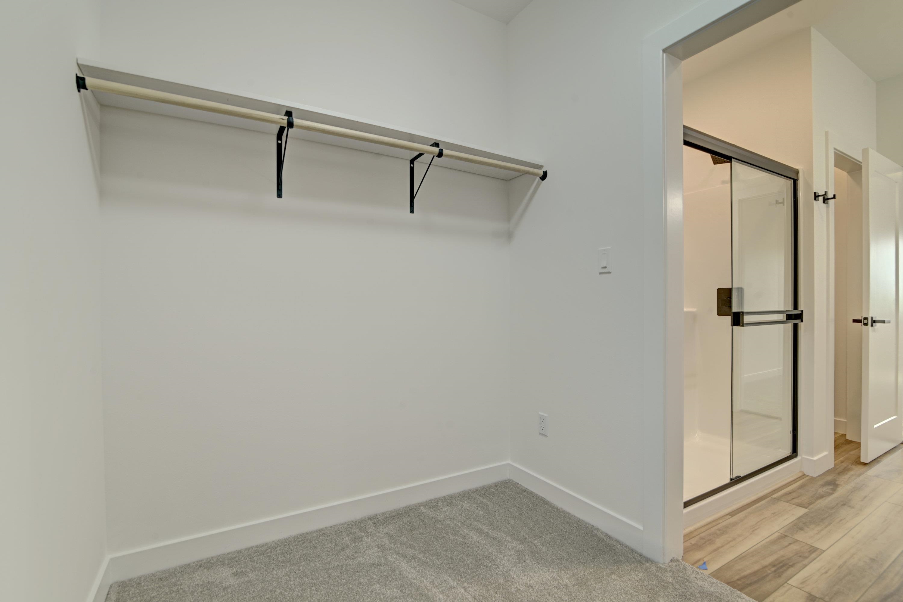 MLS #260579