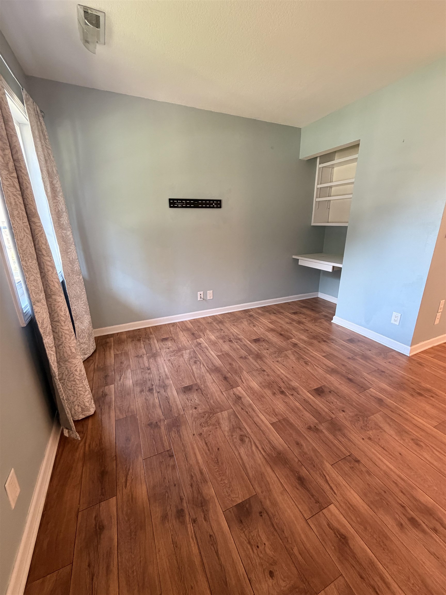 MLS #260581