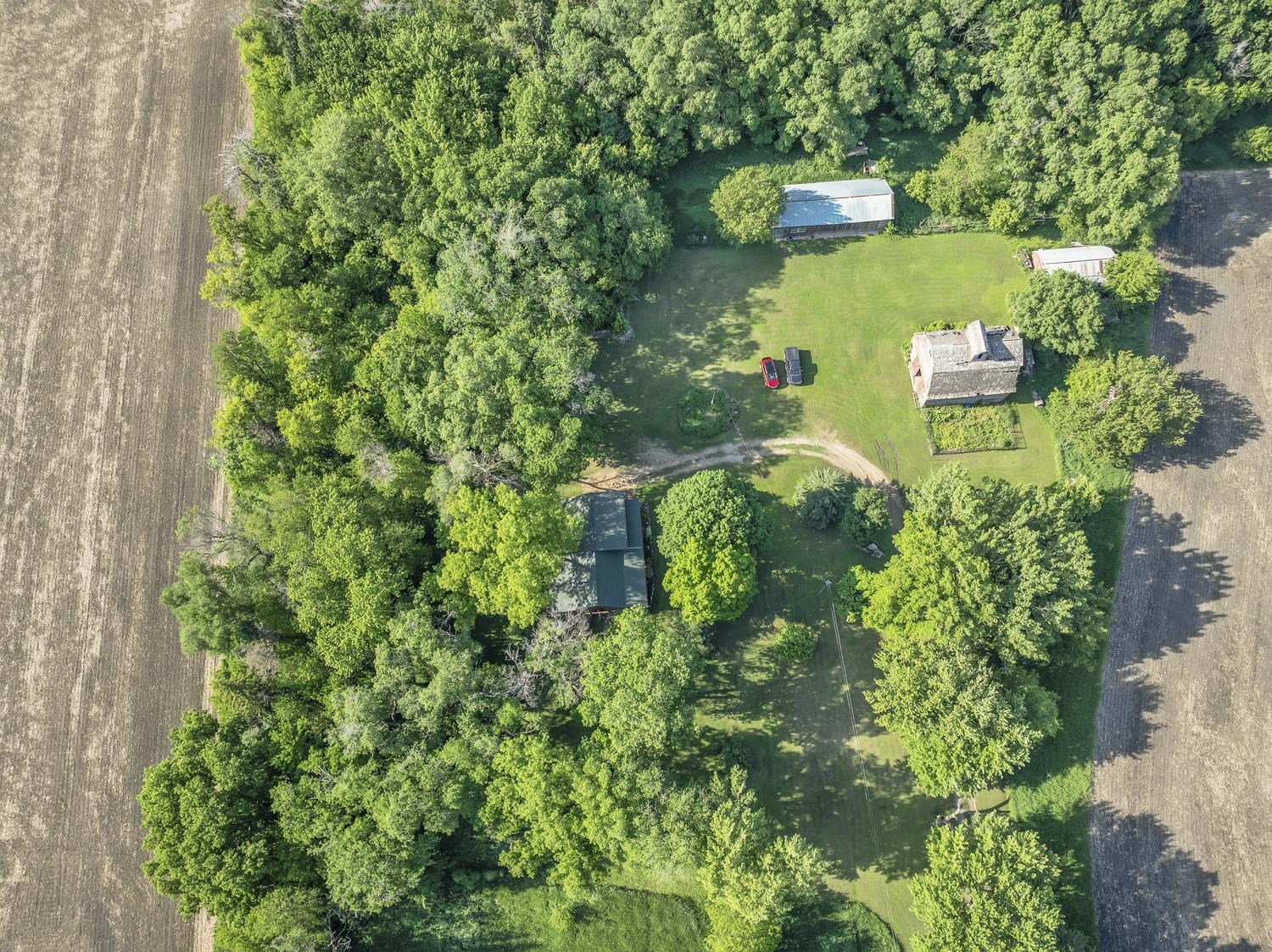 MLS #260587