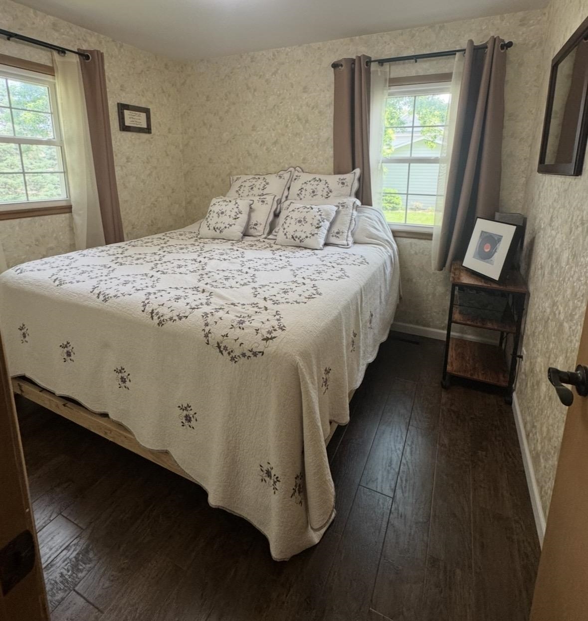 MLS #260596