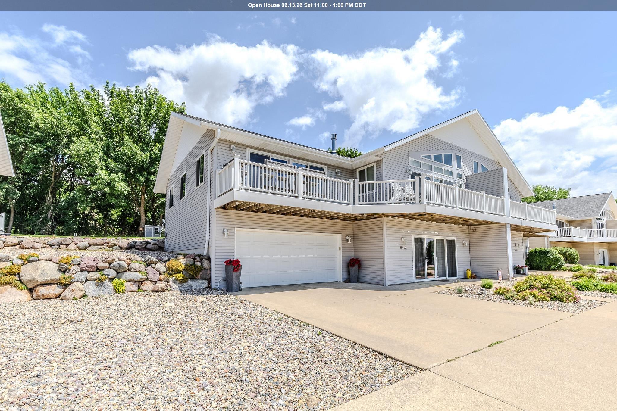 15410 250th Ave, Spirit Lake, IA 51360 