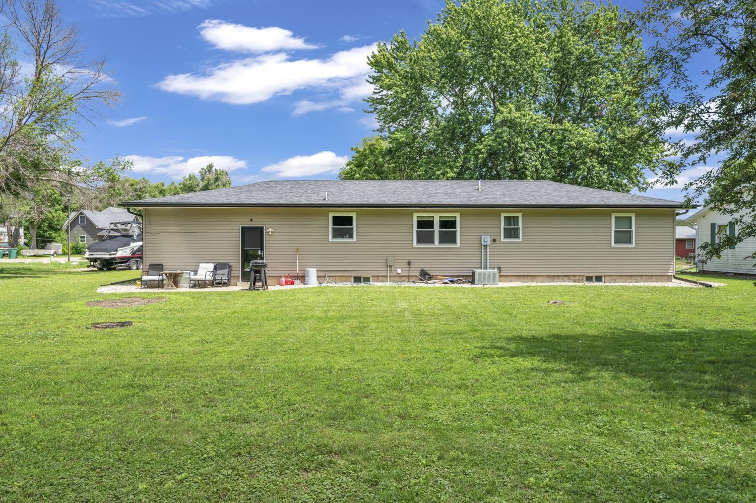 MLS #260621