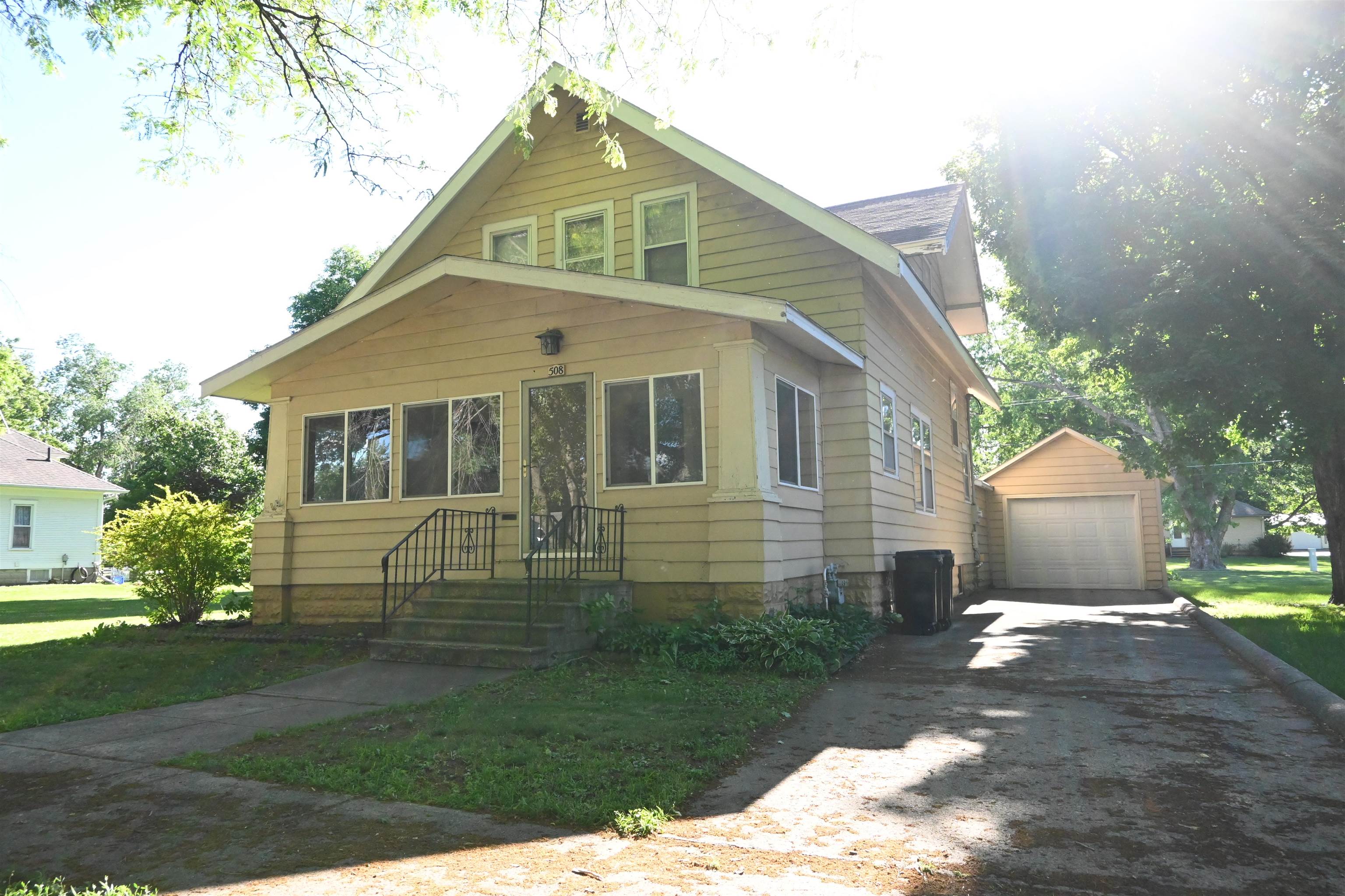 508 12th Street, Sac City, IA 50583 