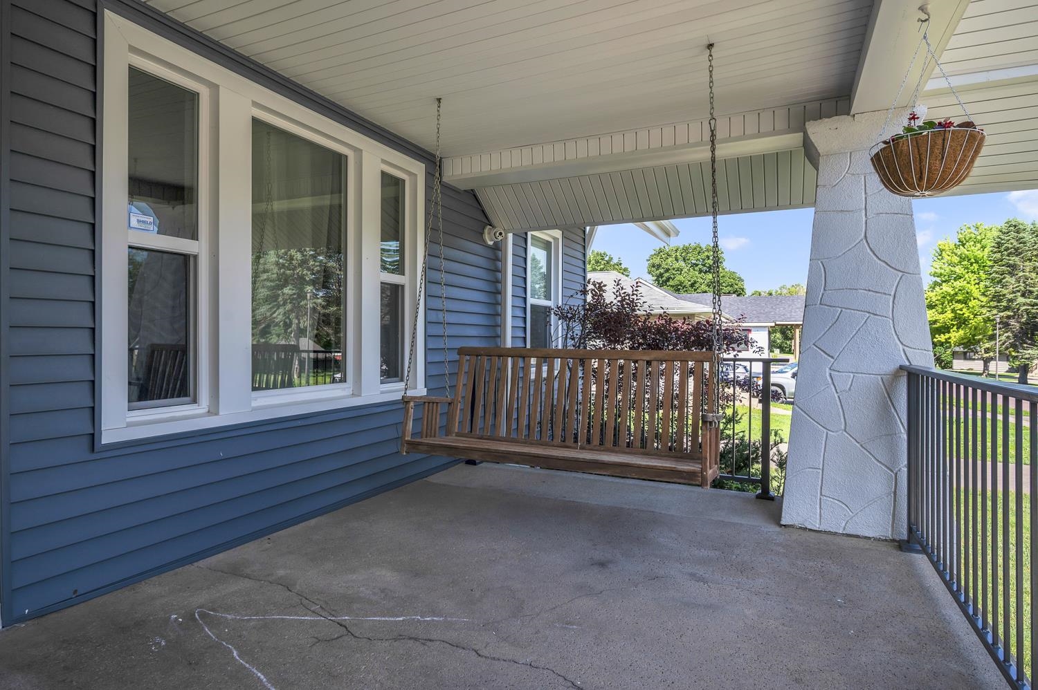 MLS #260624