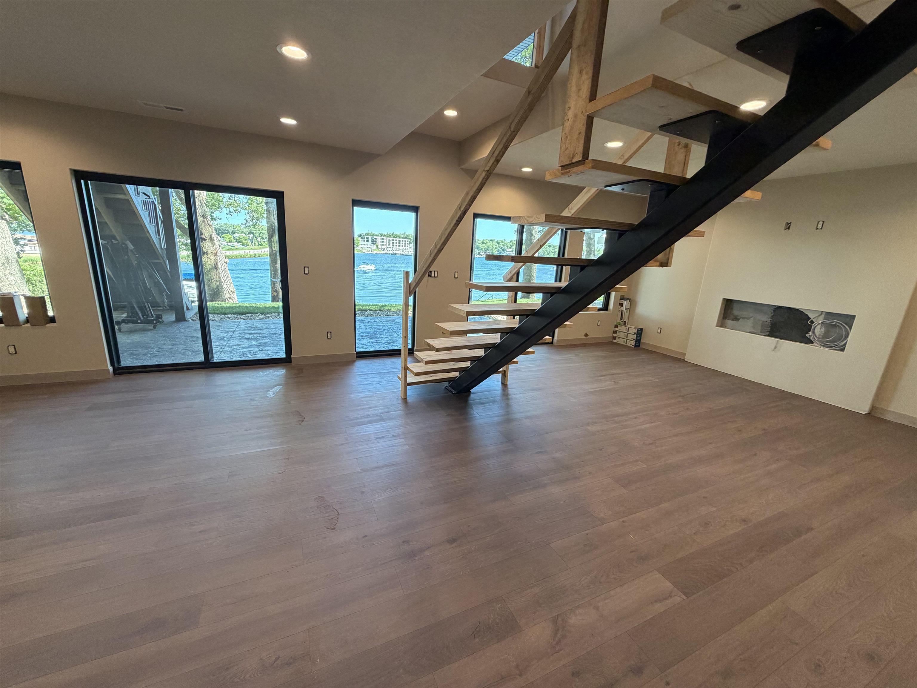 MLS #260628