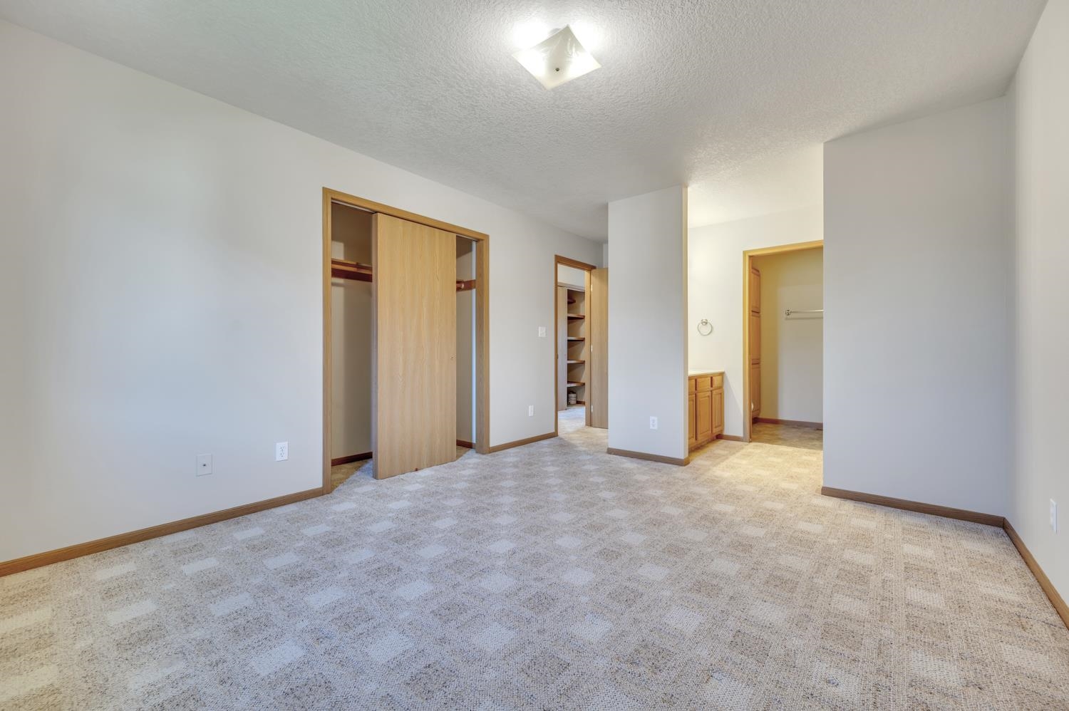 MLS #260630