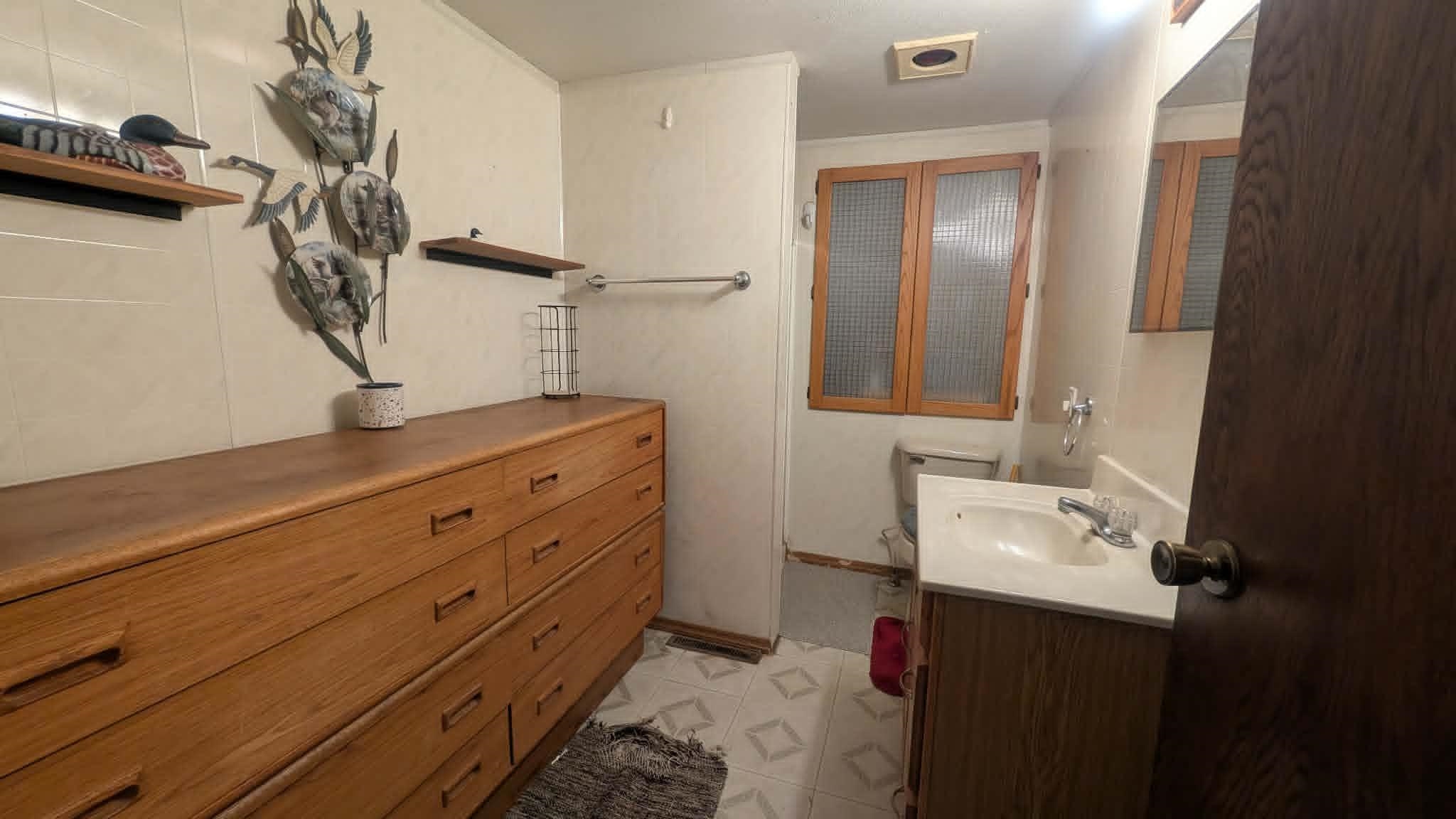 MLS #260640
