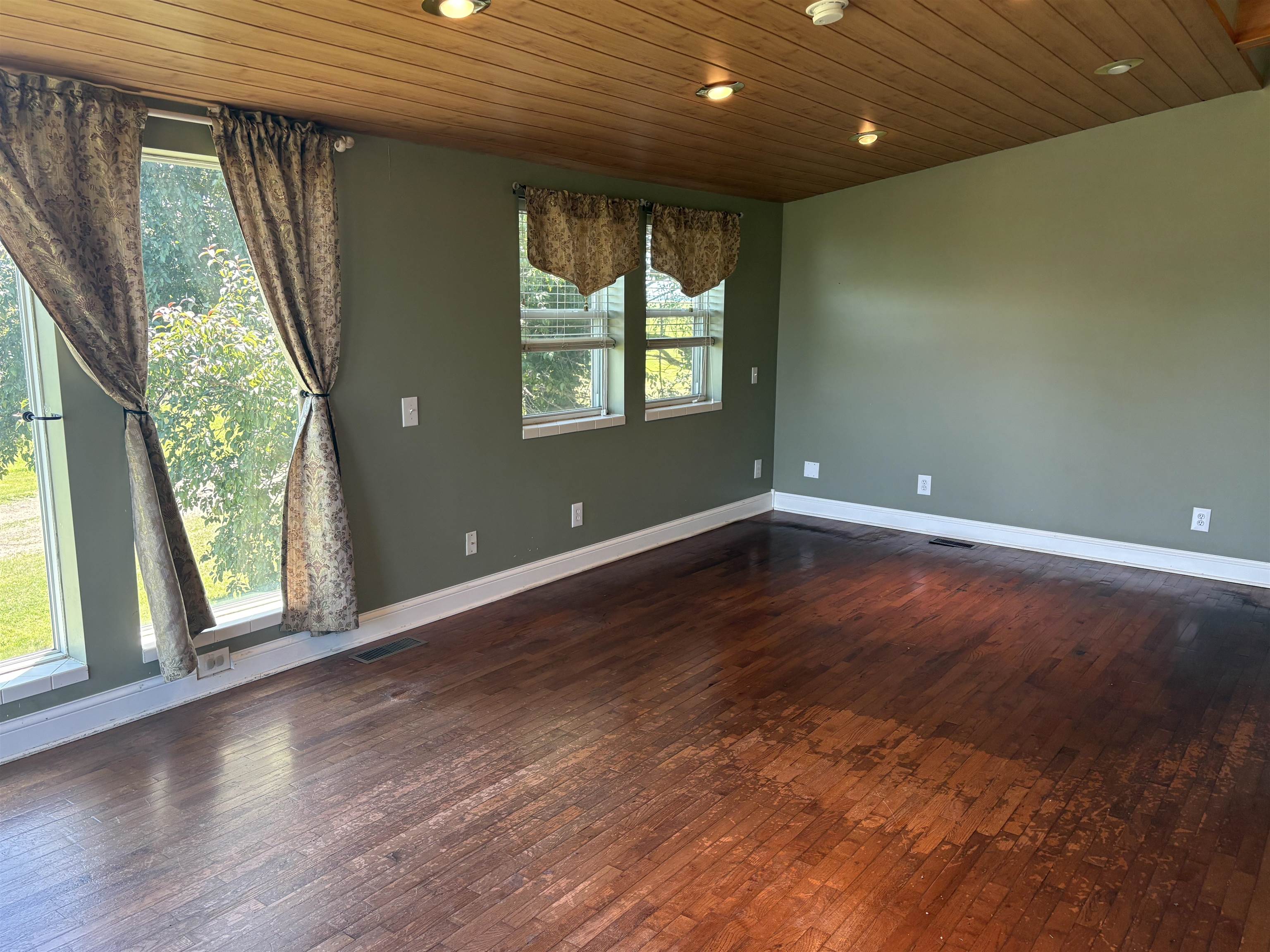 MLS #260646