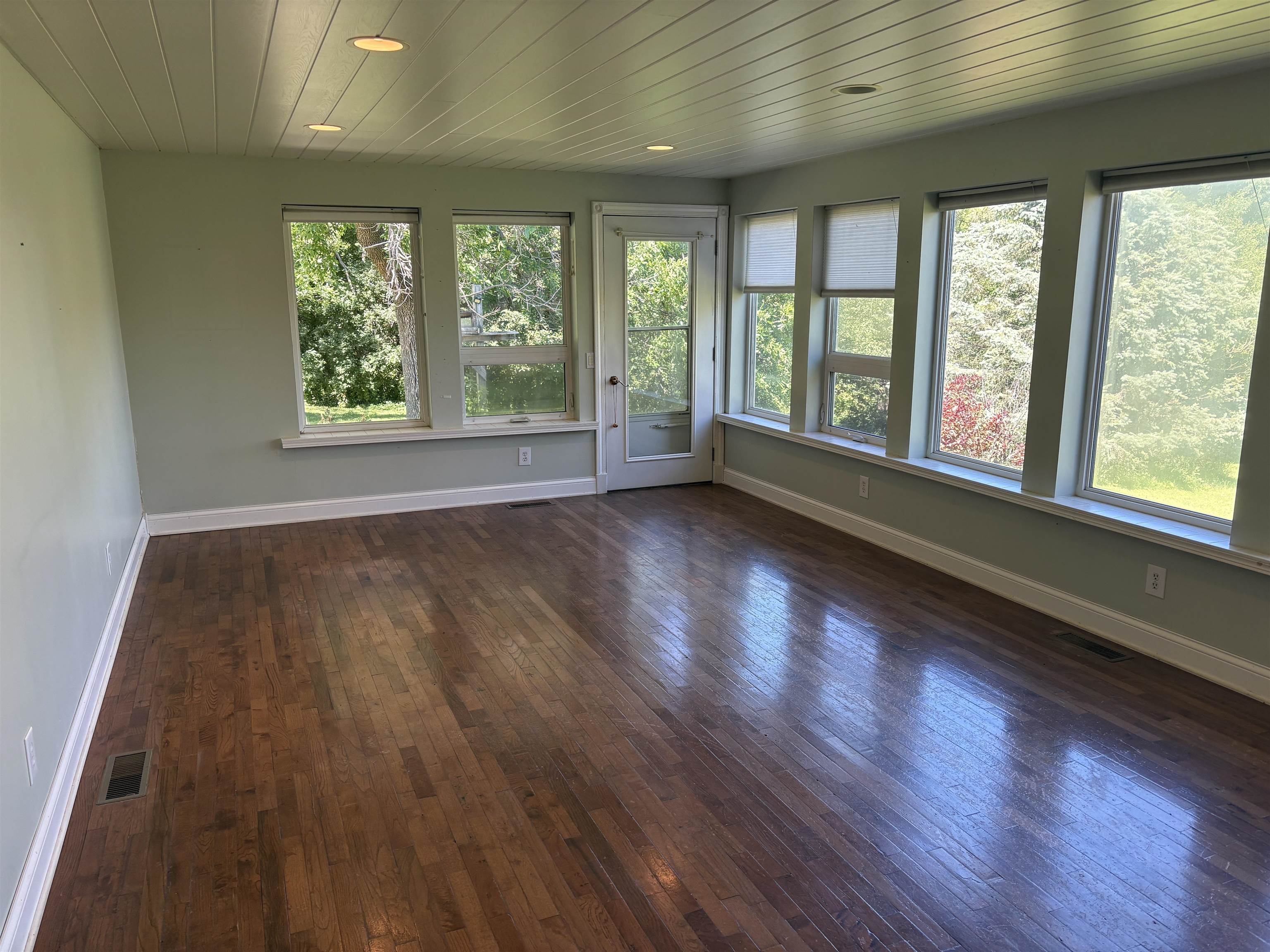 MLS #260646