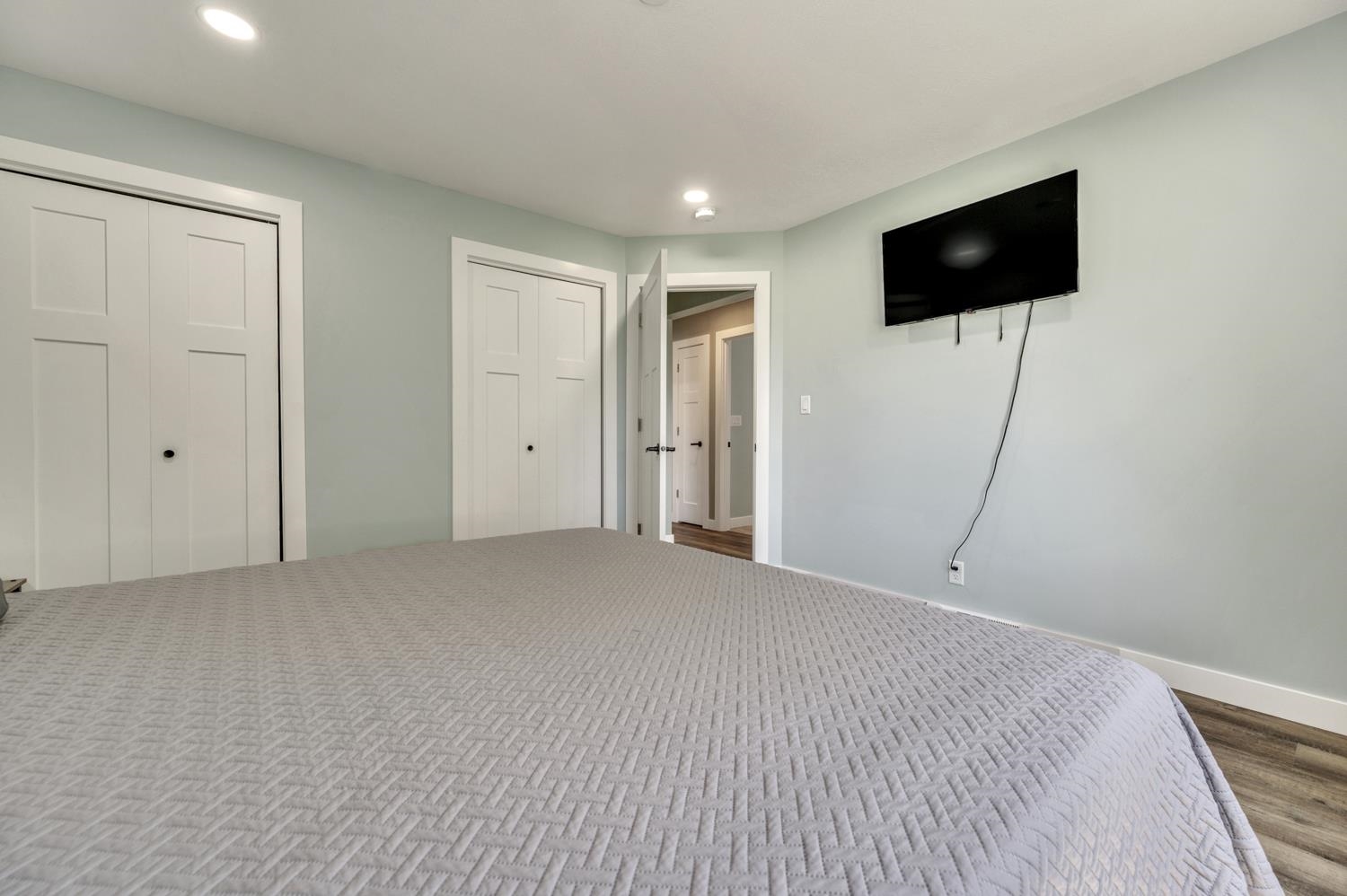 MLS #260649