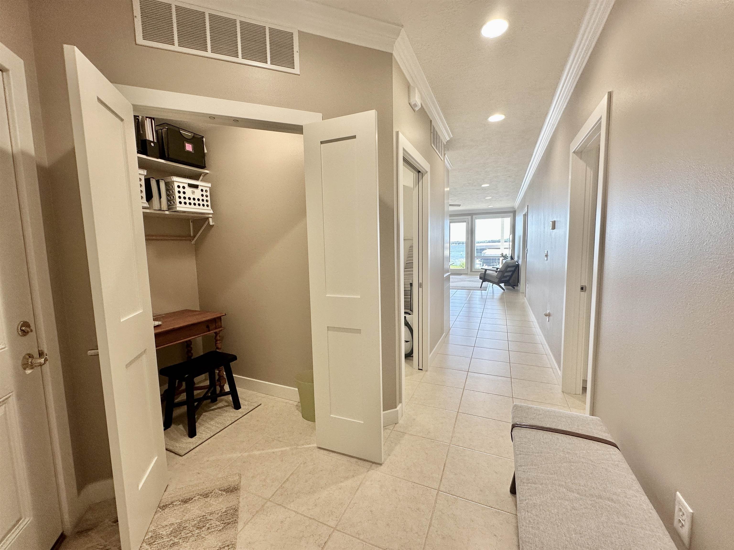 MLS #260658
