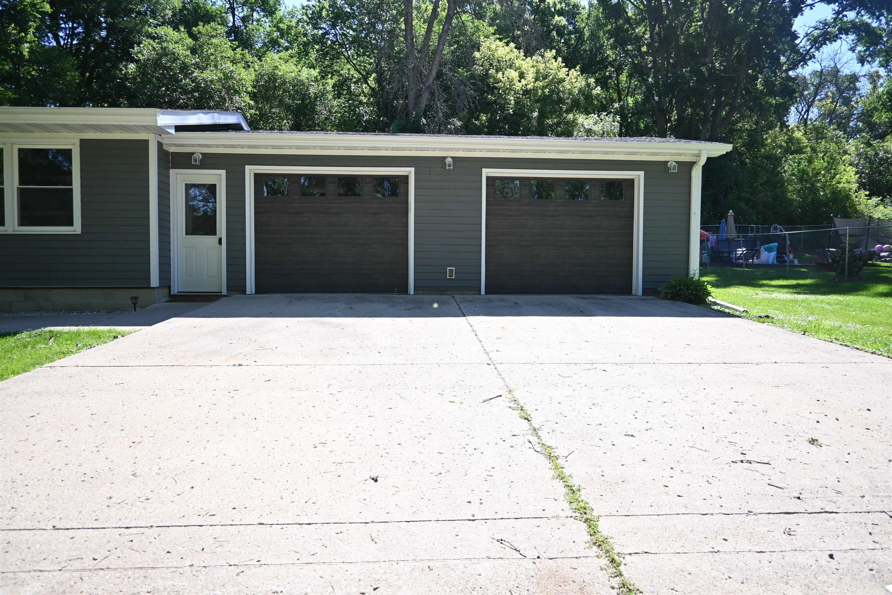 MLS #260667