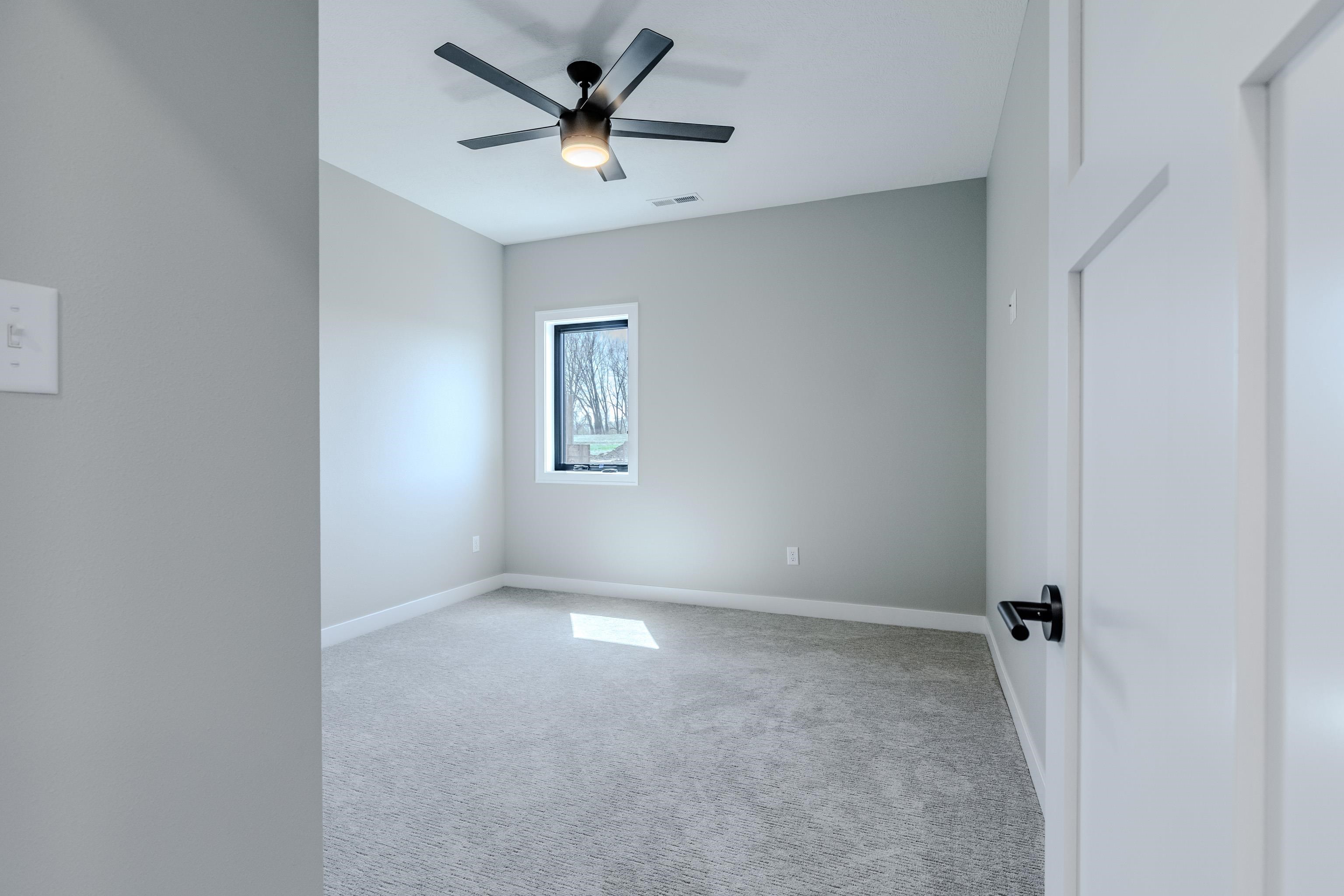 MLS #260690