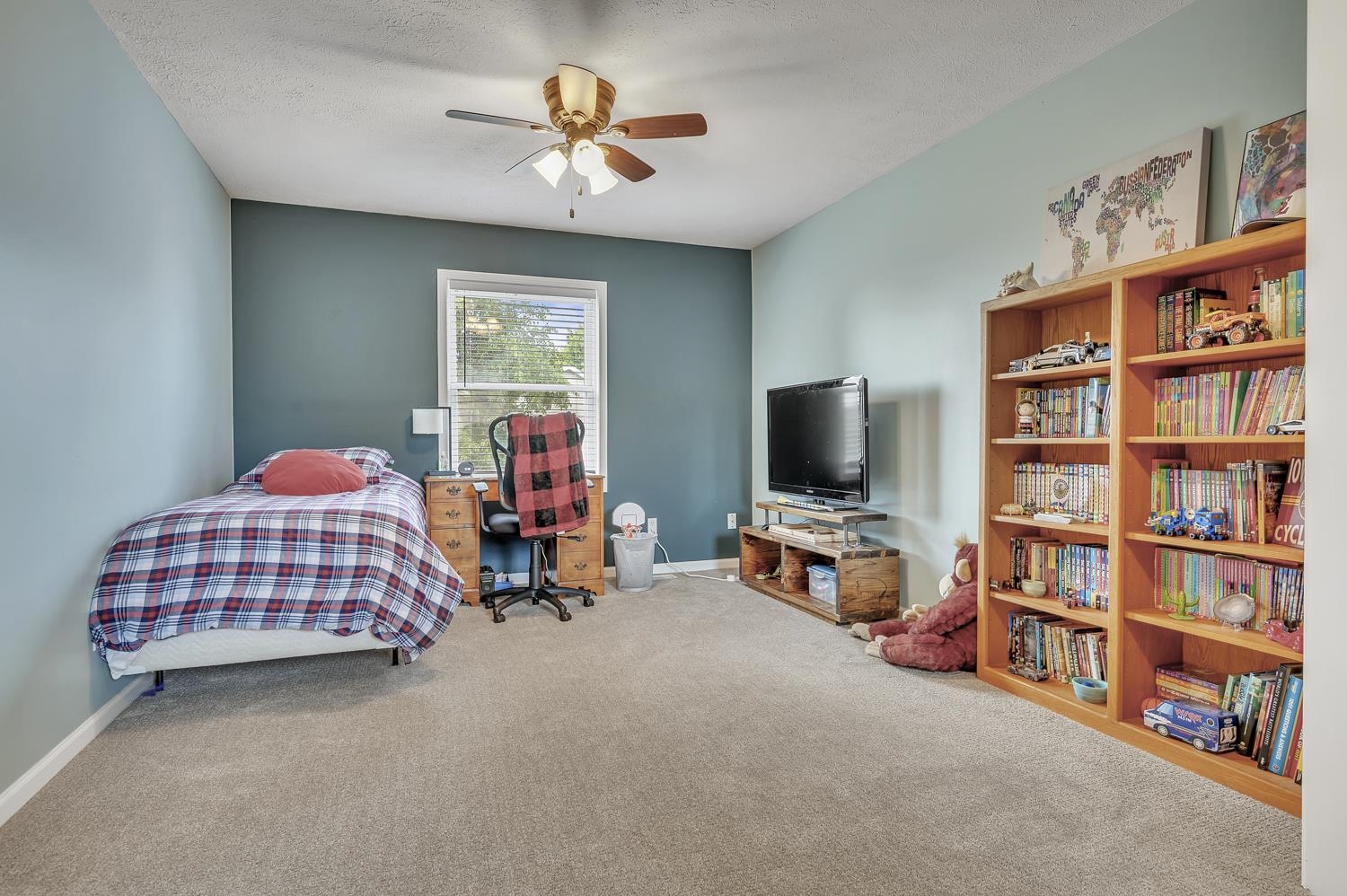 MLS #260696