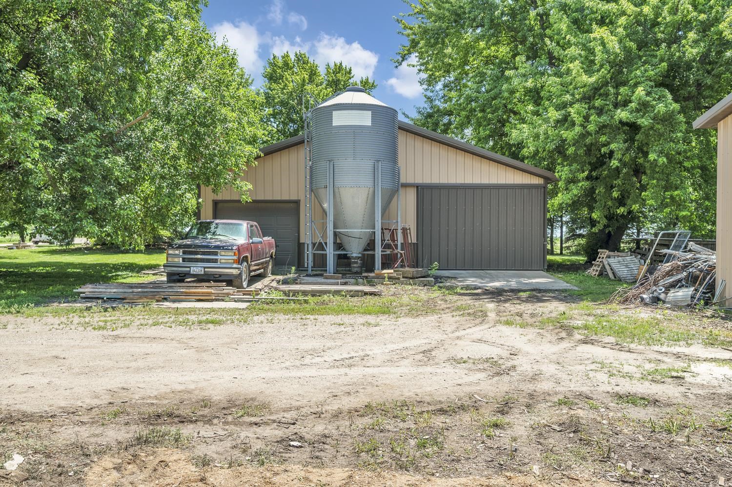 MLS #260705