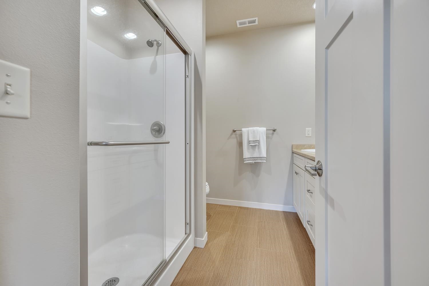 MLS #260706